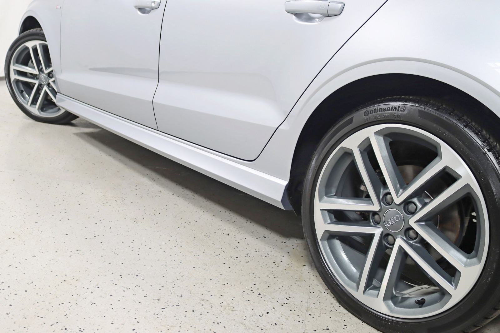 2018 AUDI A3 - Image 13