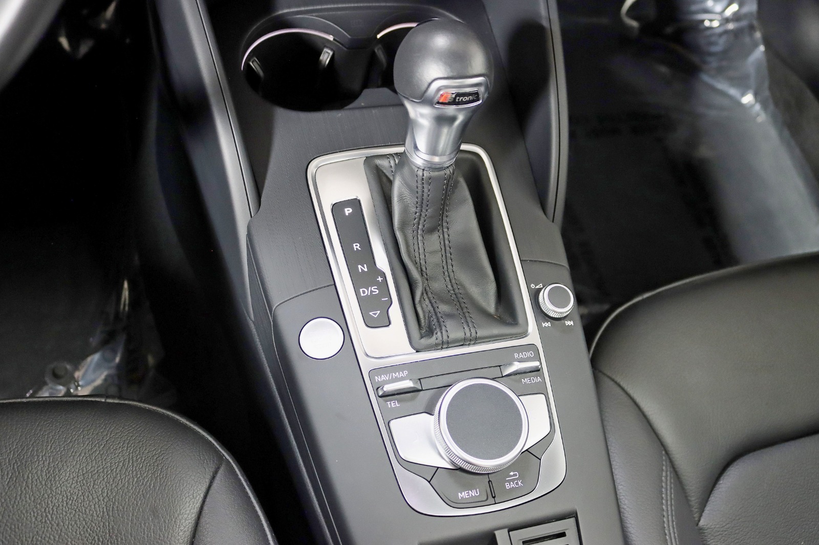 2018 AUDI A3 - Image 27