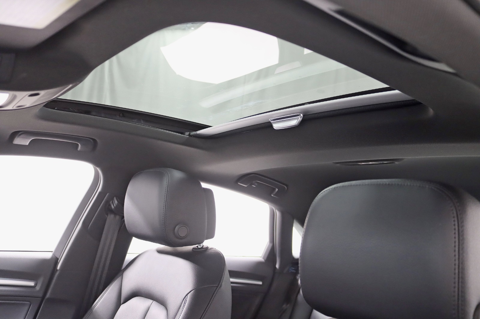 2018 AUDI A3 - Image 32