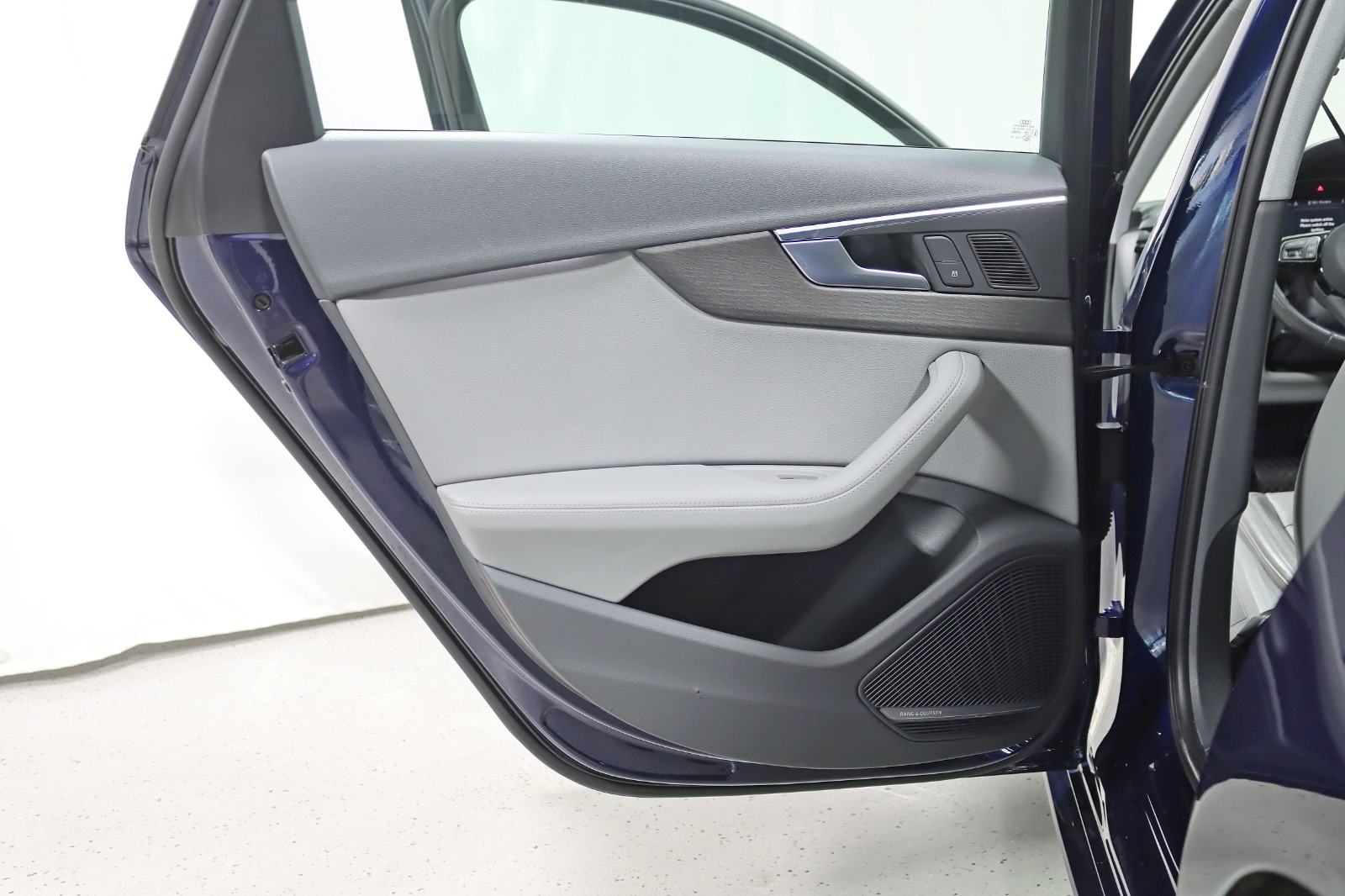 2019 AUDI A4 - Image 40