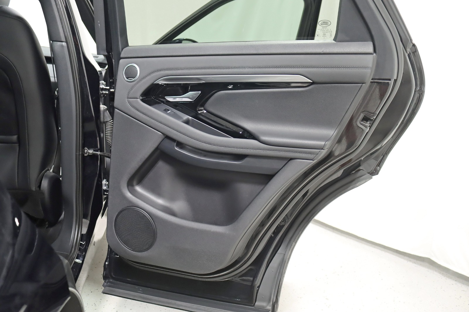 2020 LAND ROVER RANGE ROVER EVOQUE - Image 36