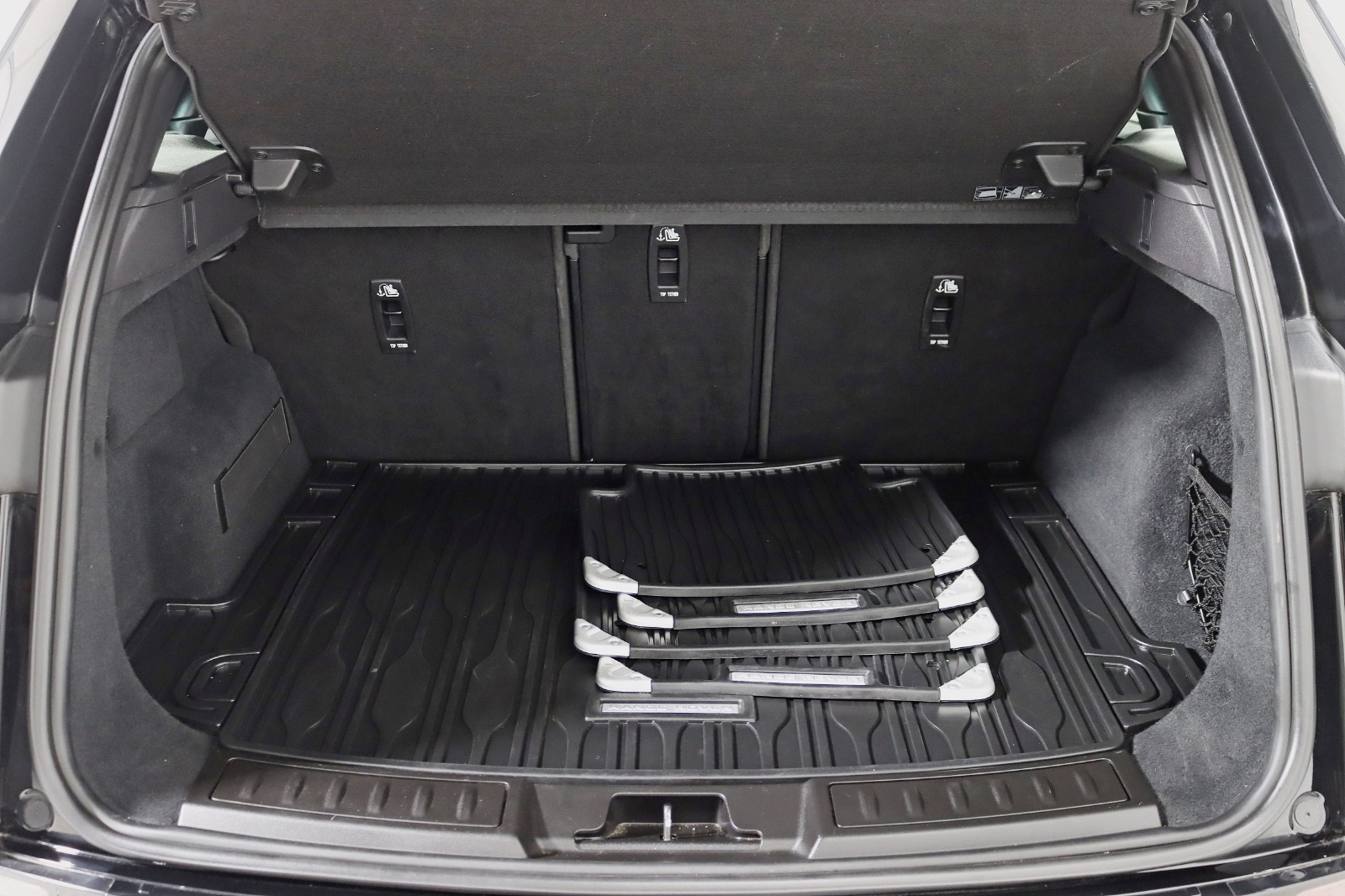 2020 LAND ROVER RANGE ROVER EVOQUE - Image 37