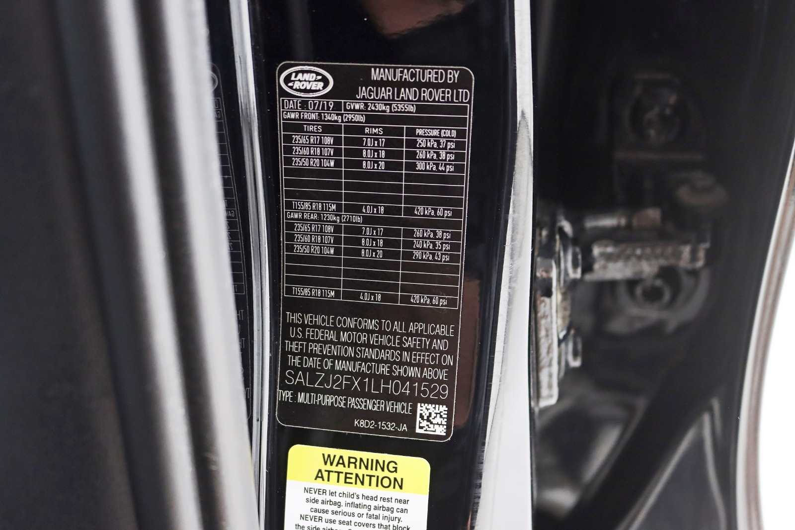 2020 LAND ROVER RANGE ROVER EVOQUE - Image 41