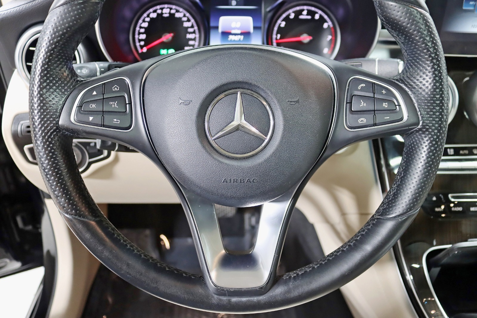 2017 MERCEDES-BENZ GLC-CLASS - Image 17