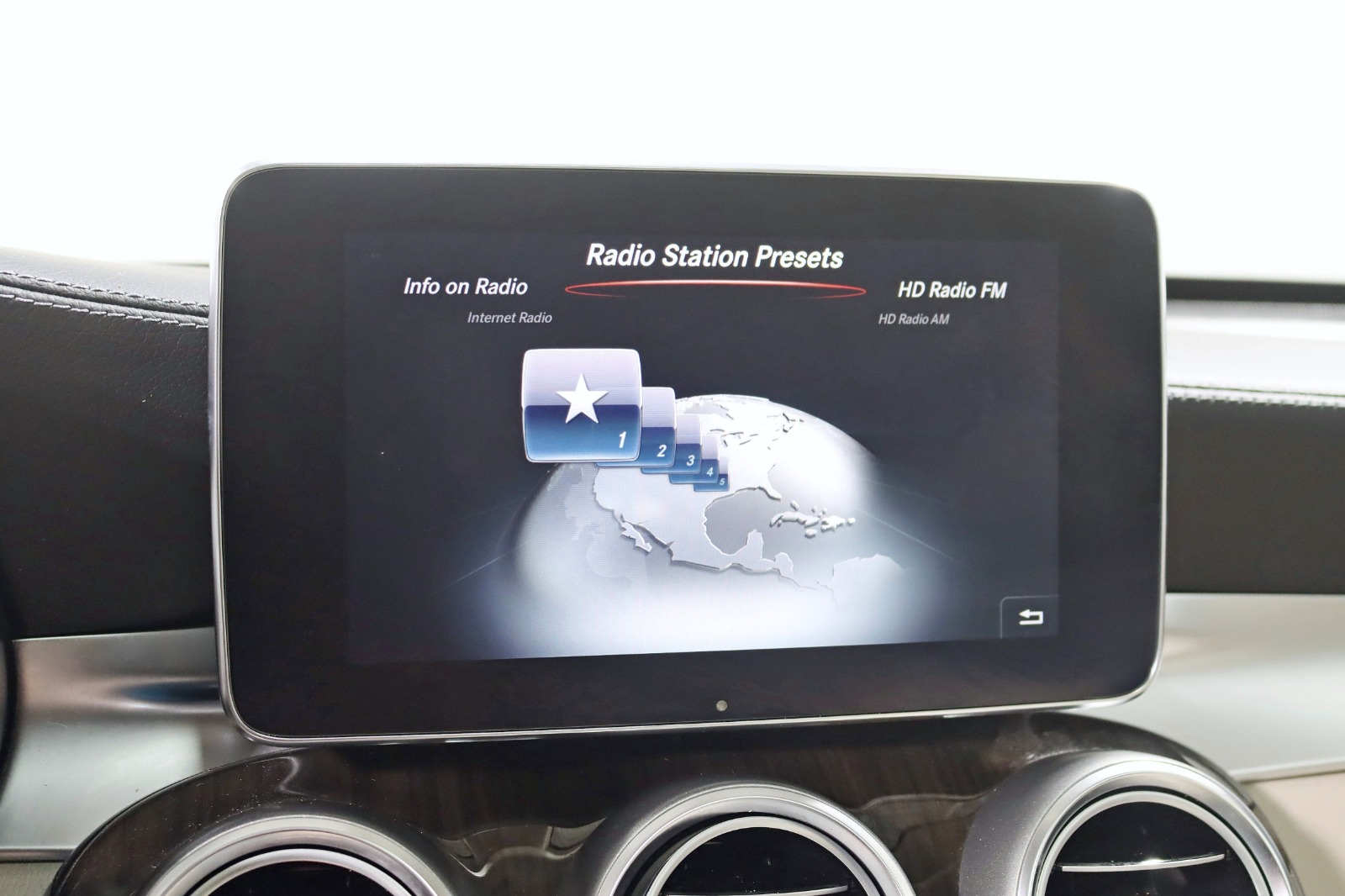 2017 MERCEDES-BENZ GLC-CLASS - Image 23