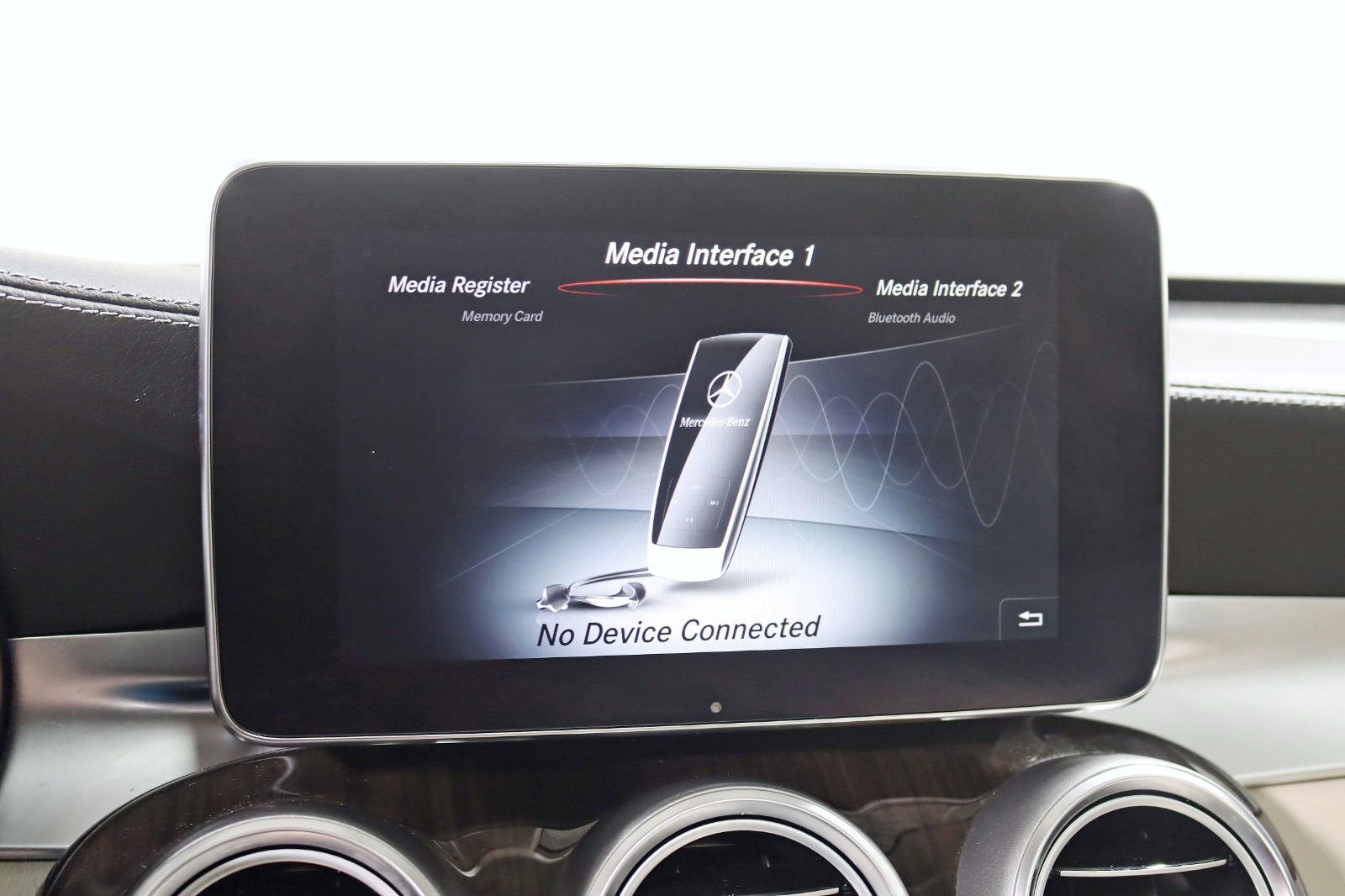 2017 MERCEDES-BENZ GLC-CLASS - Image 24