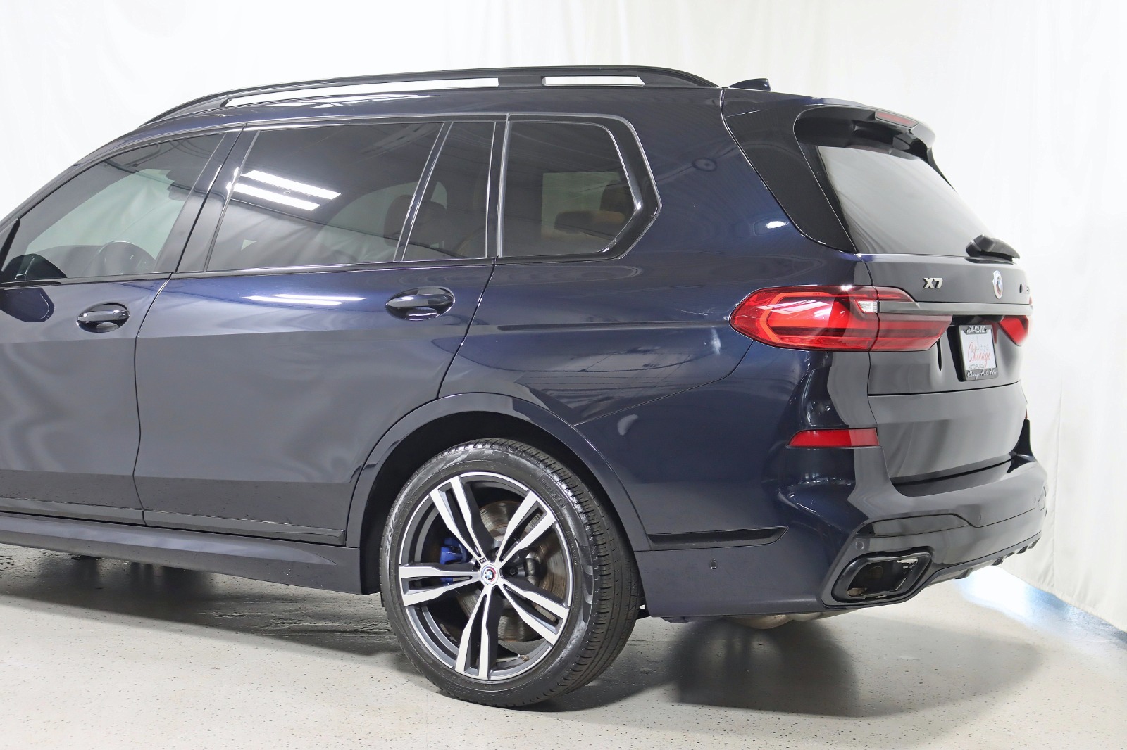 2022 BMW X7 - Image 12