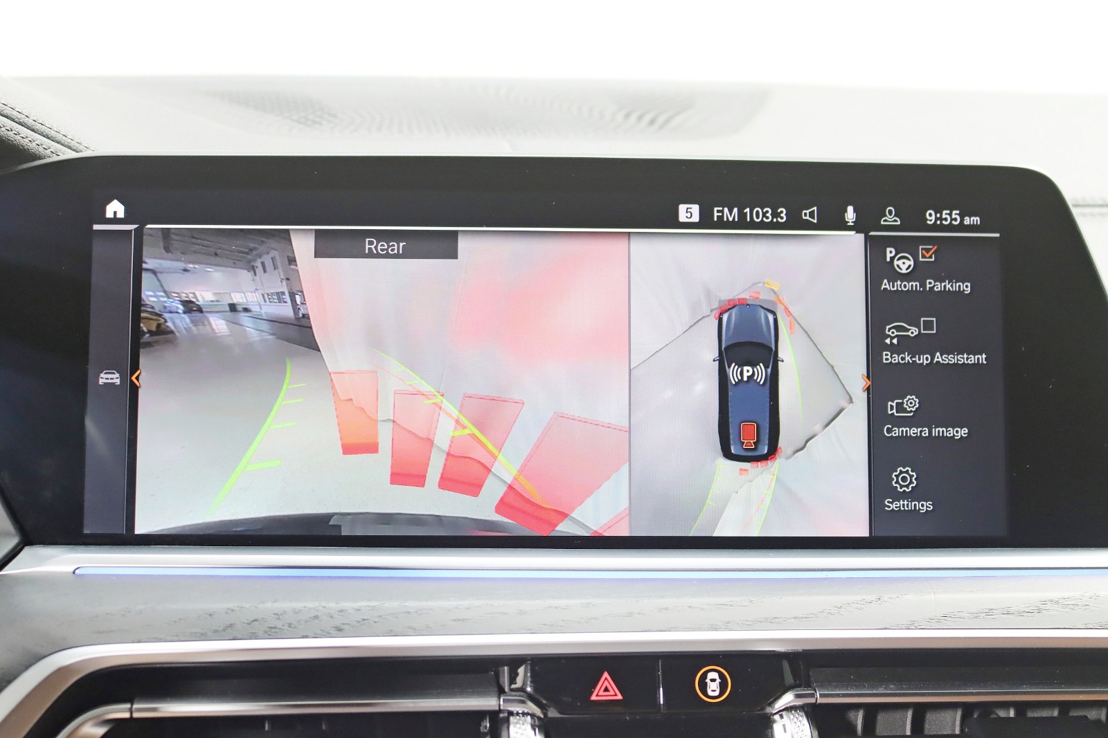 2022 BMW X7 - Image 21