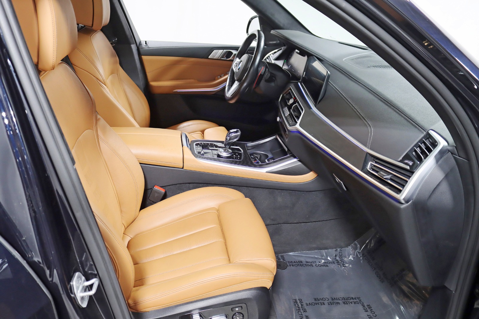 2022 BMW X7 - Image 38