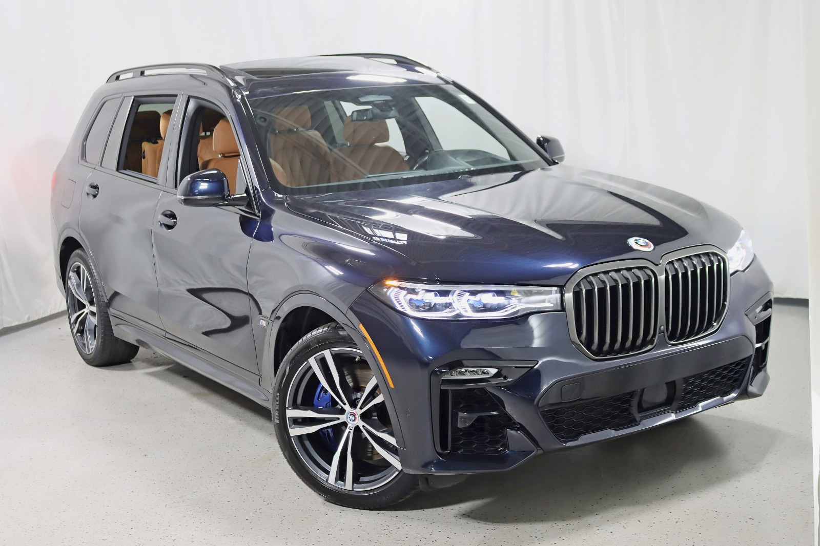 2022 BMW X7 - Image 7