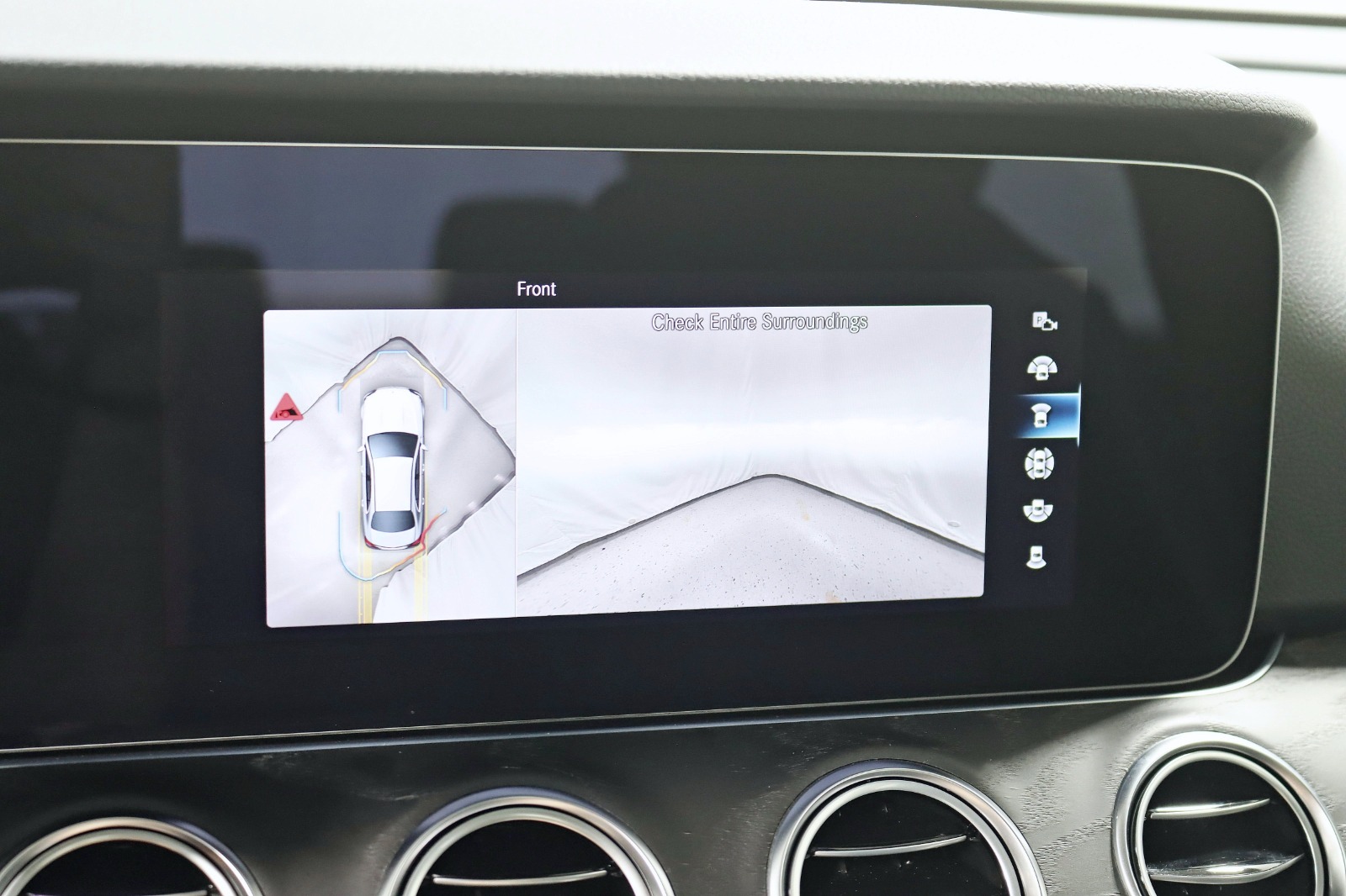 2022 MERCEDES-BENZ E-CLASS - Image 23