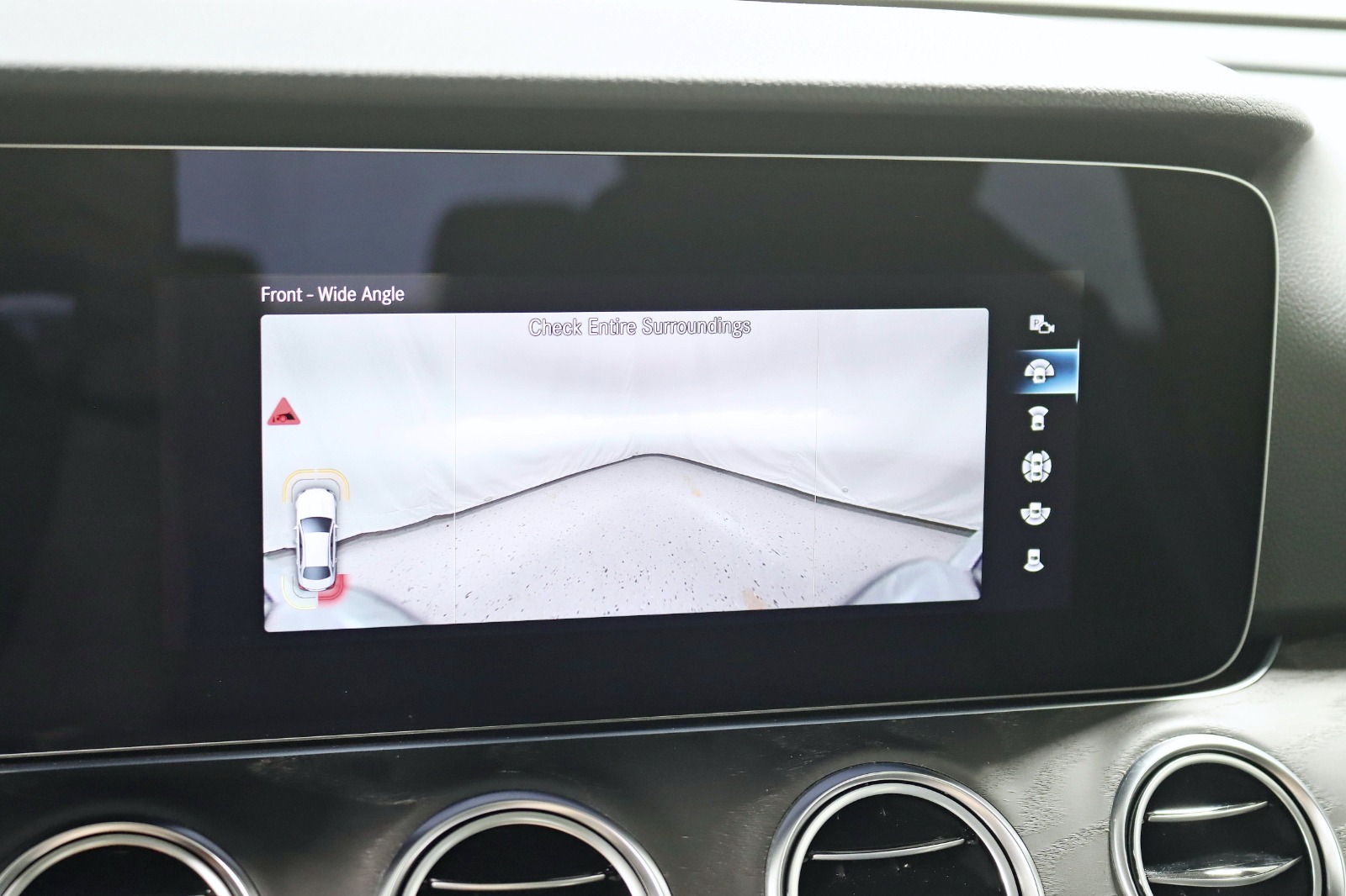 2022 MERCEDES-BENZ E-CLASS - Image 24