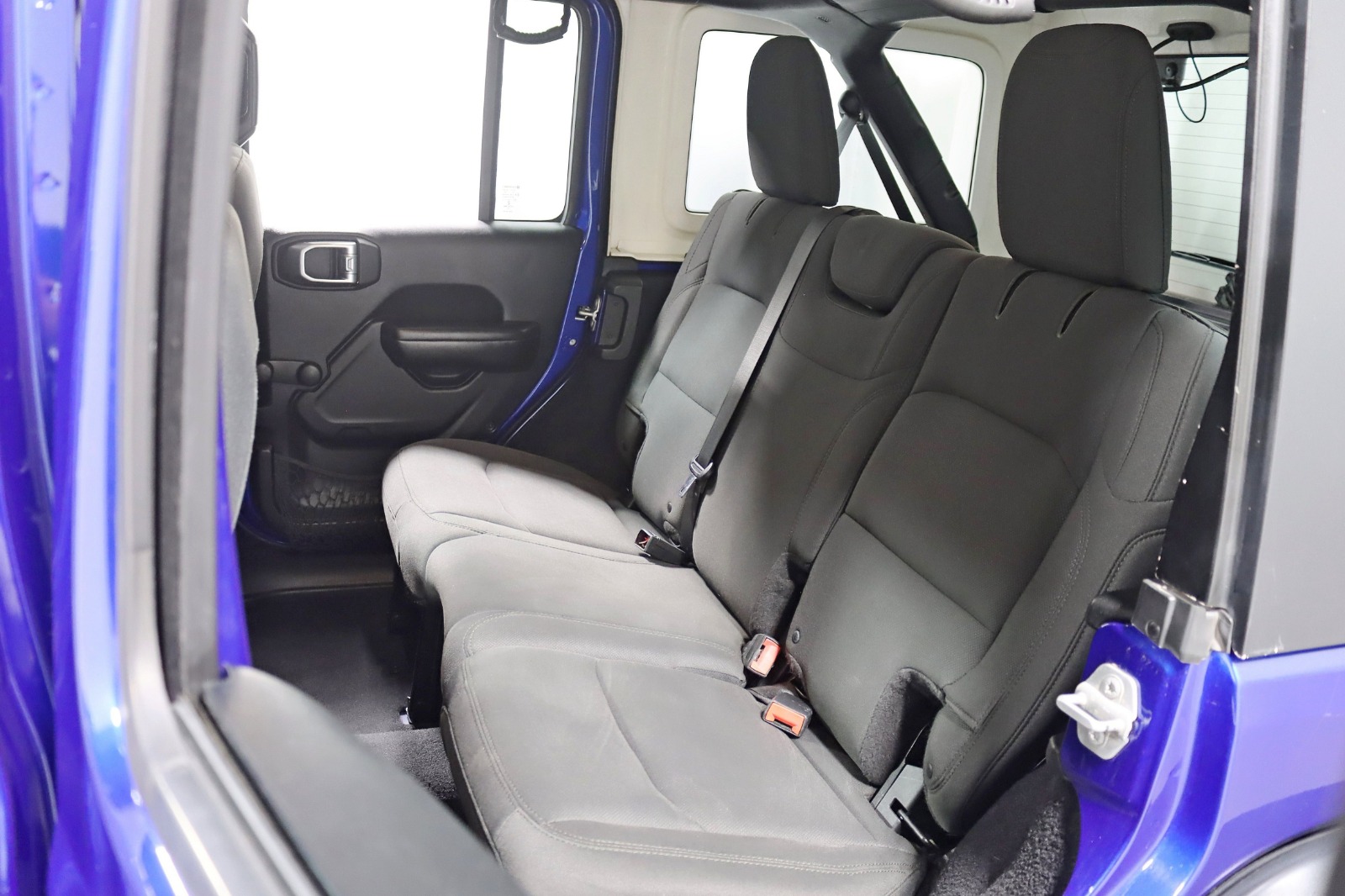 2018 JEEP WRANGLER - Image 27