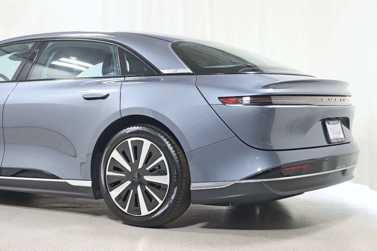 2025 LUCID AIR - Image 11