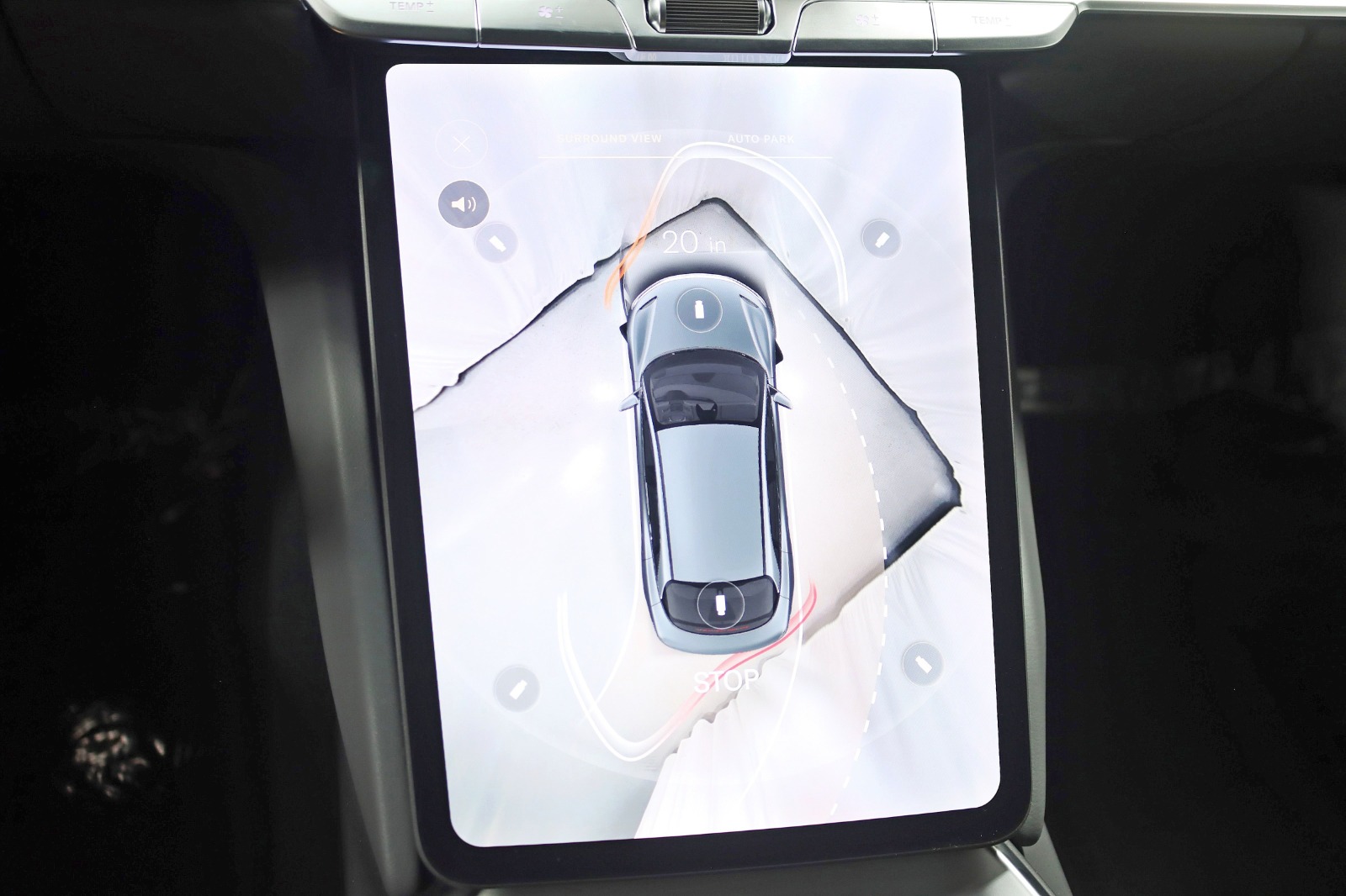 2025 LUCID AIR - Image 24