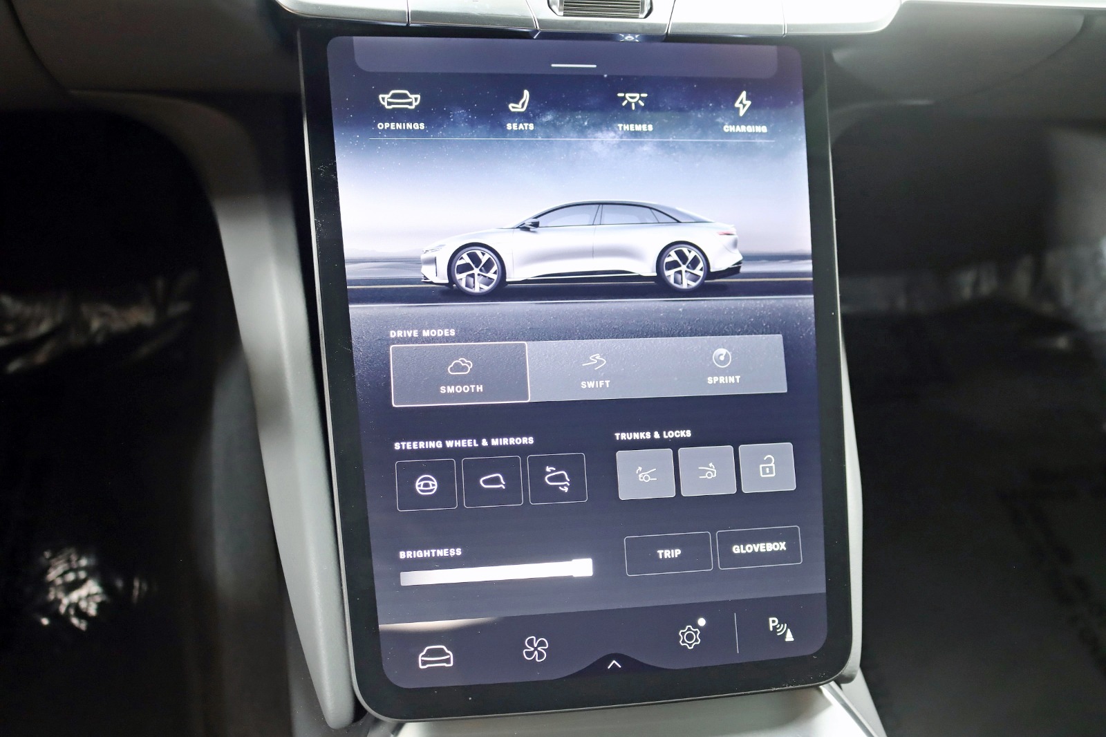 2025 LUCID AIR - Image 25