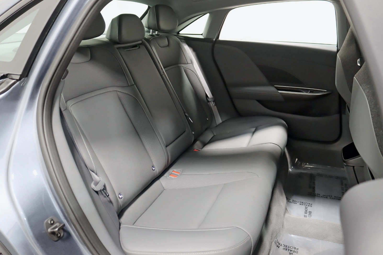 2025 LUCID AIR - Image 34