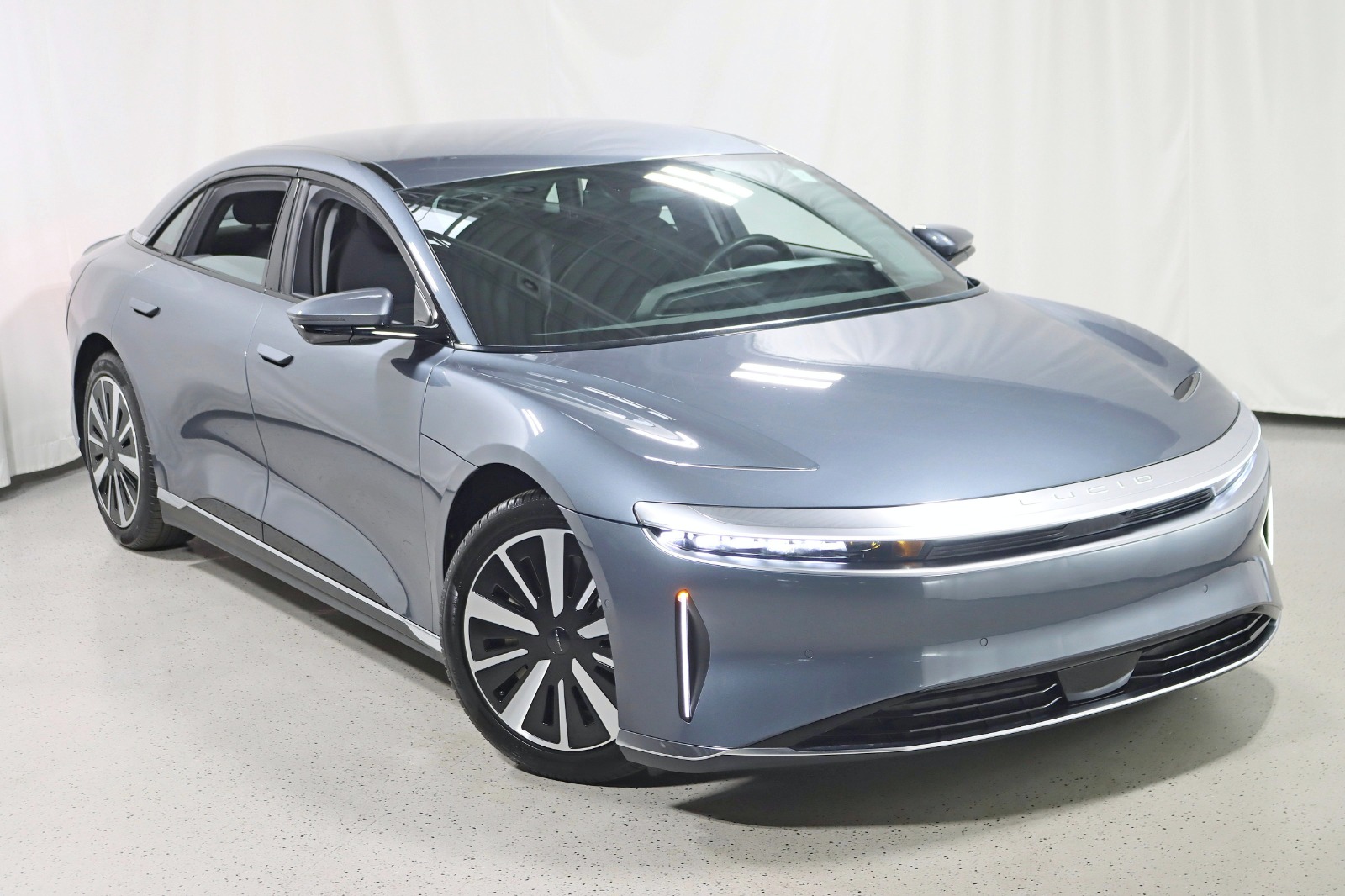 2025 LUCID AIR - Image 7