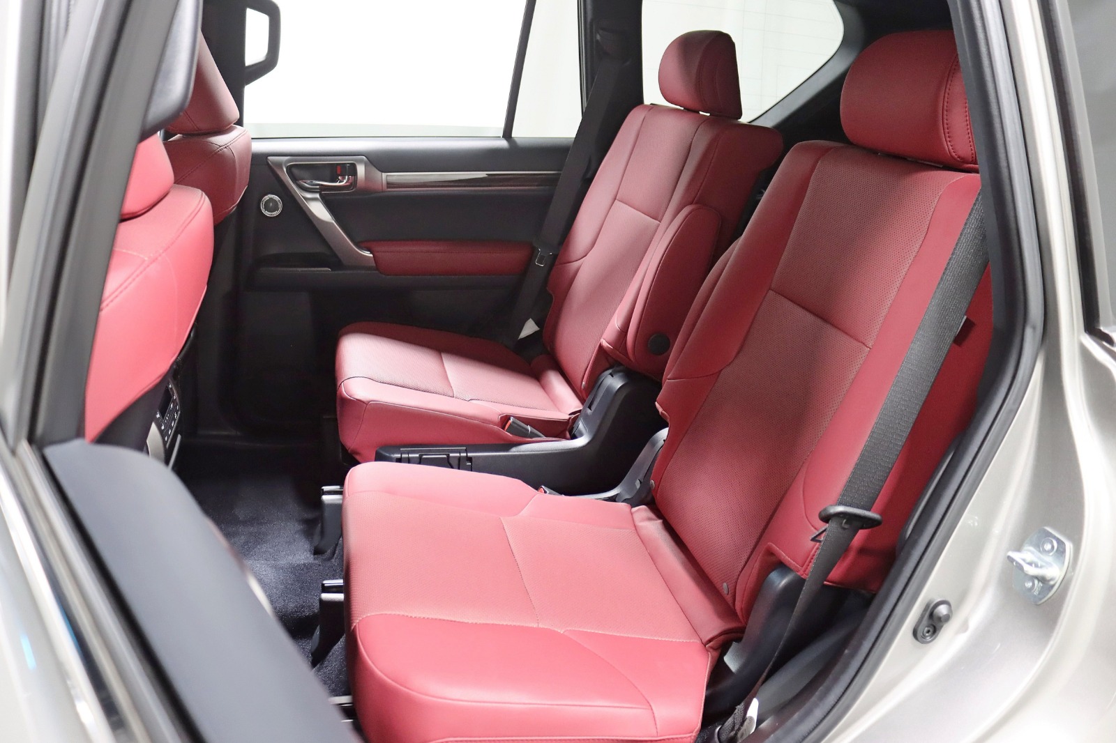 2022 LEXUS GX - Image 28