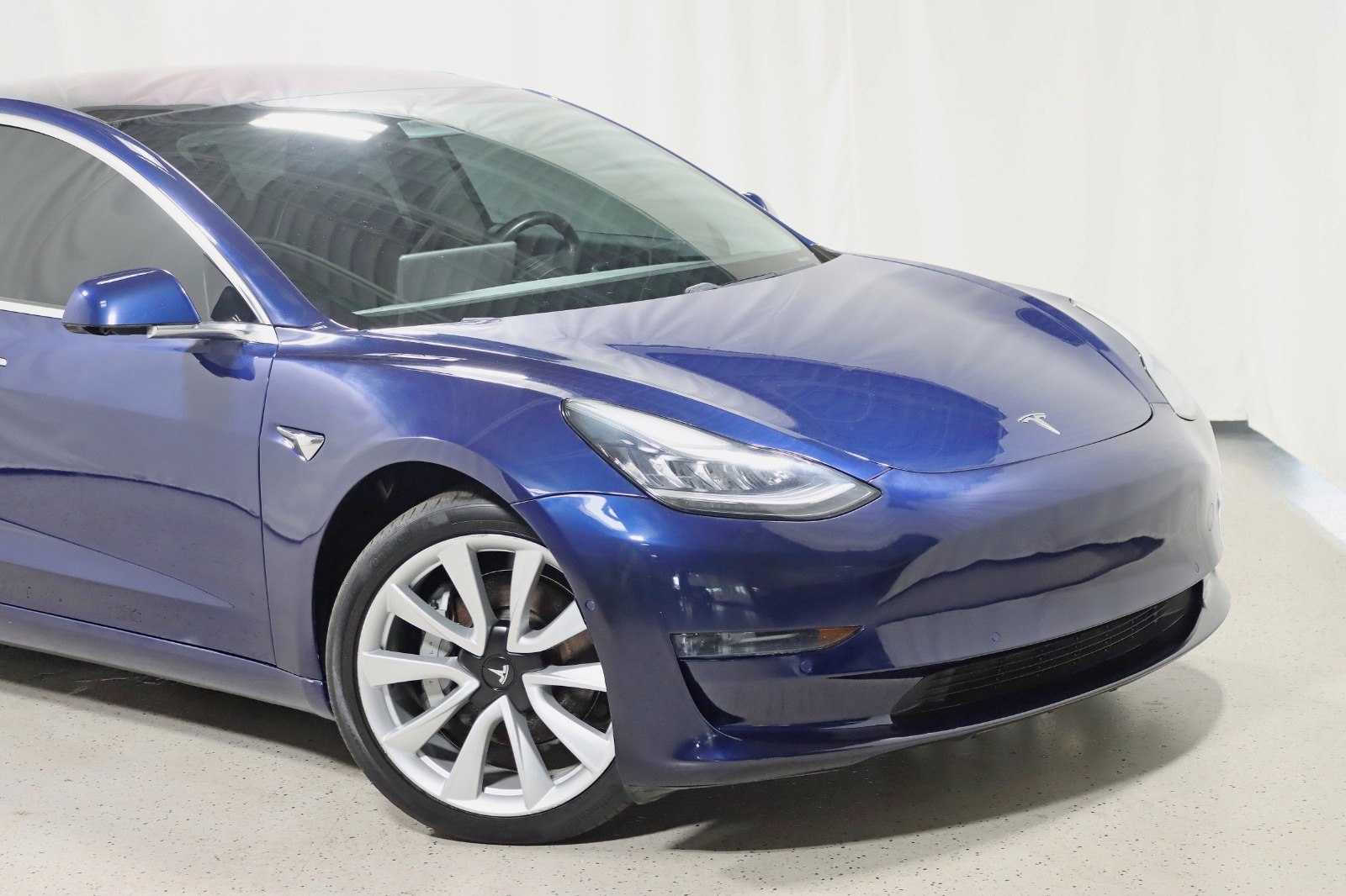 2018 TESLA MODEL 3 - Image 3