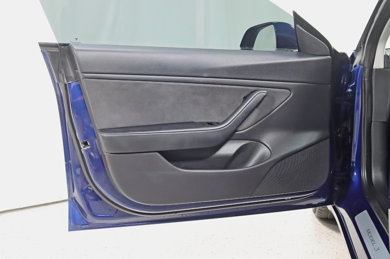 2018 TESLA MODEL 3 - Image 33