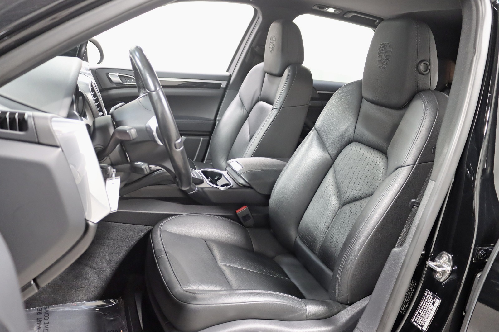 2014 PORSCHE CAYENNE - Image 24