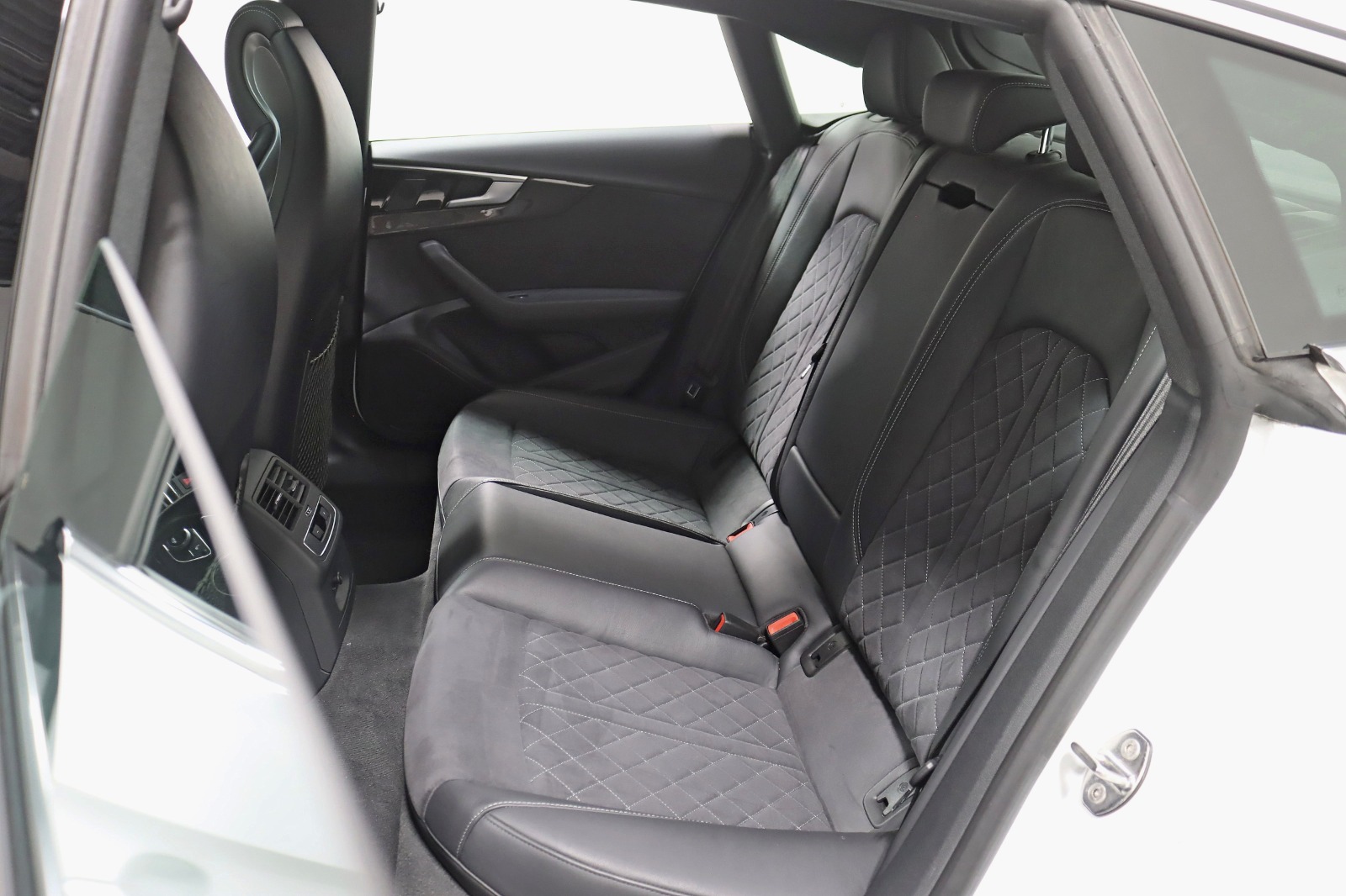 2022 AUDI S5 - Image 28