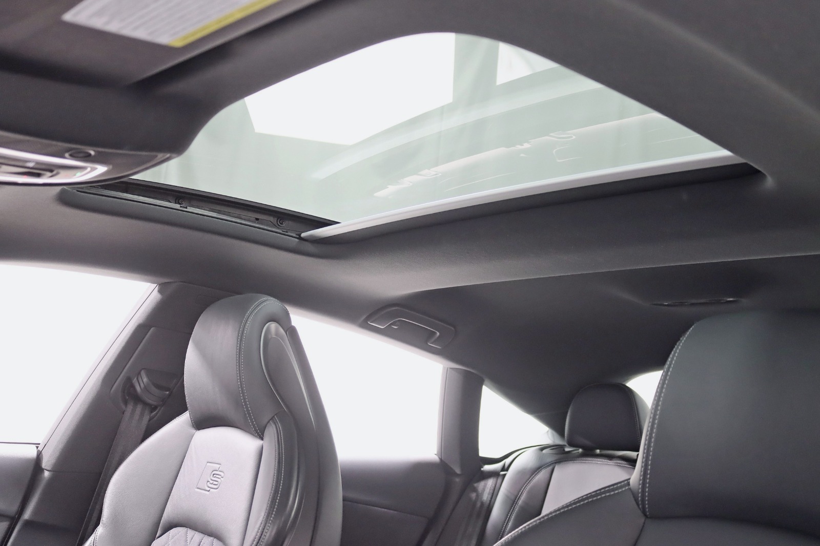 2022 AUDI S5 - Image 30