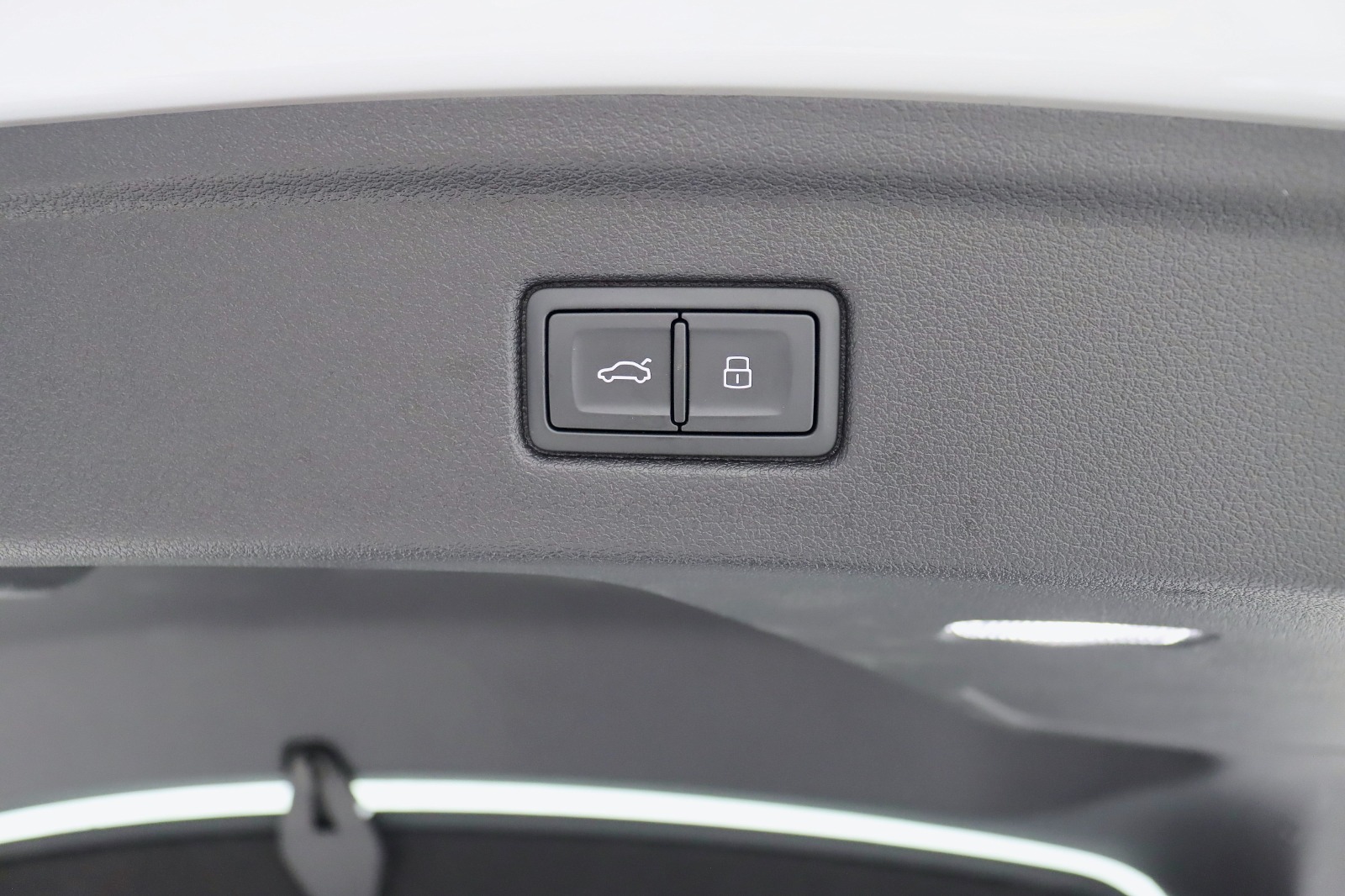 2022 AUDI S5 - Image 38