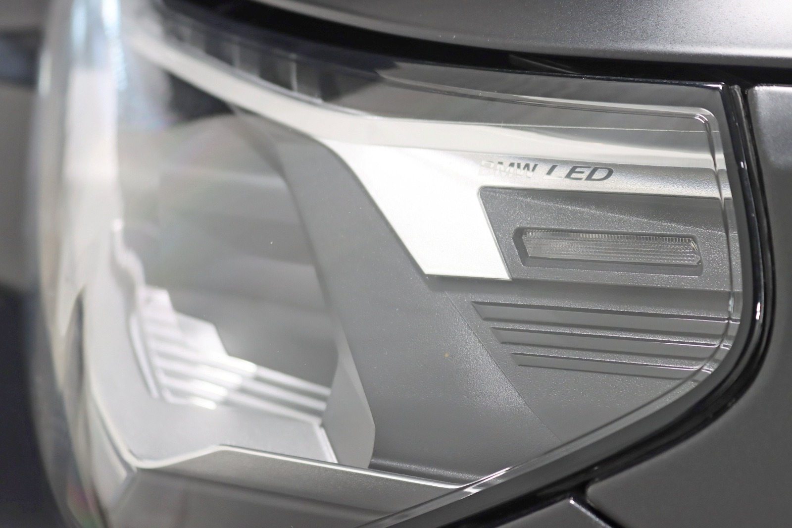 2022 BMW 230I - Image 10