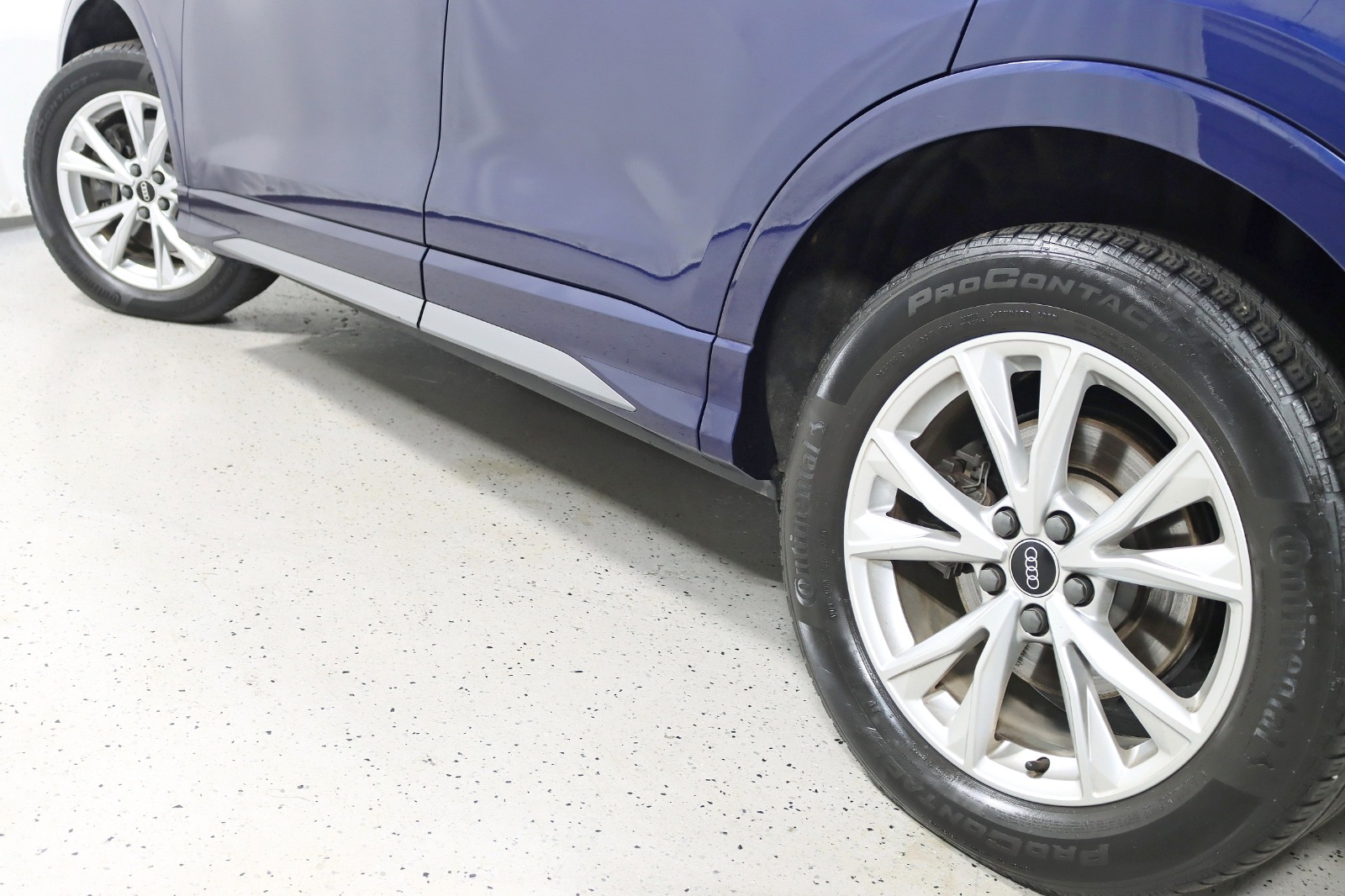 2024 AUDI Q3 - Image 11