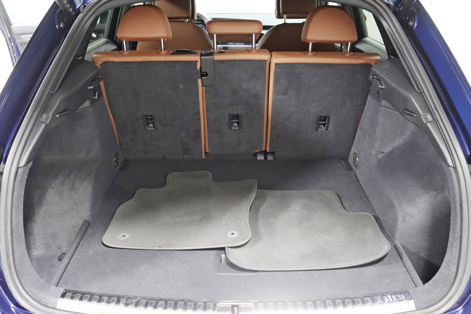 2024 AUDI Q3 - Image 35