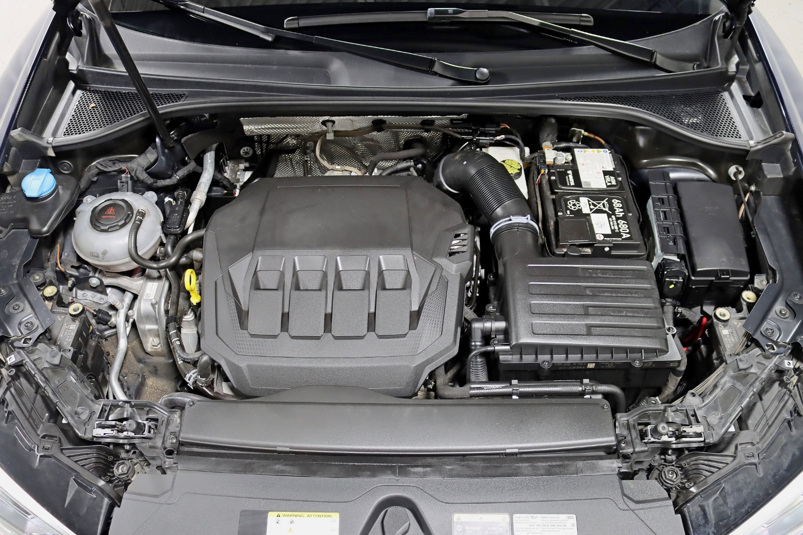 2024 AUDI Q3 - Image 37