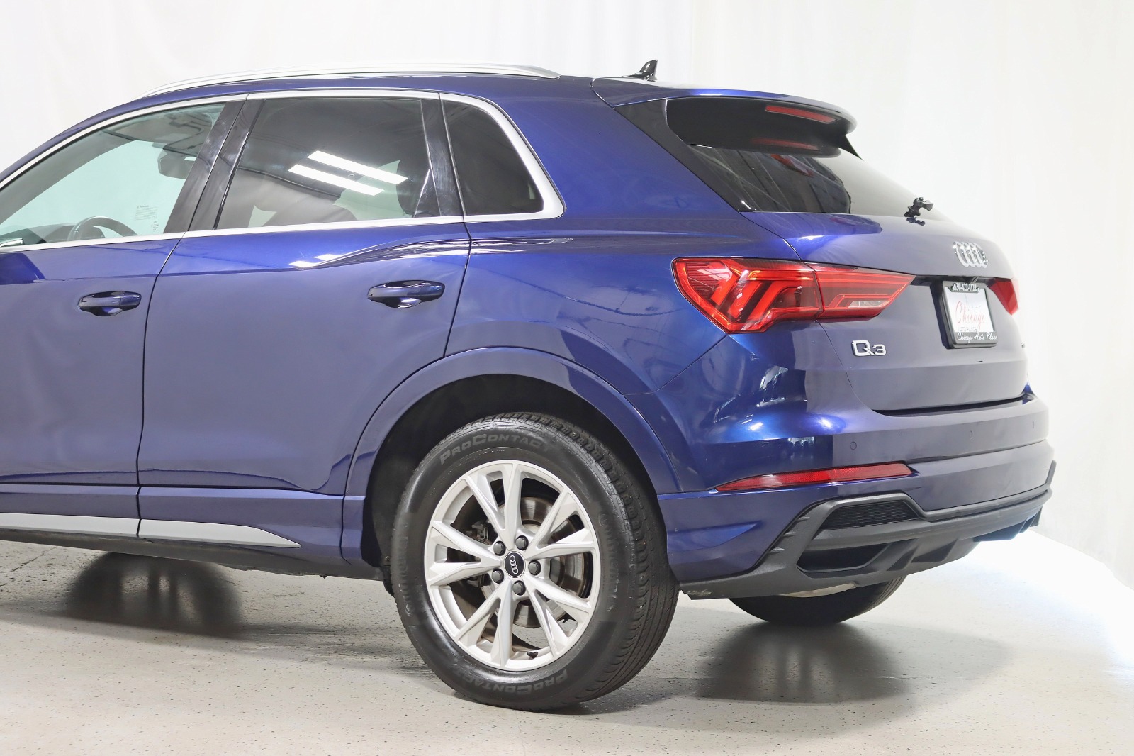 2024 AUDI Q3 - Image 9