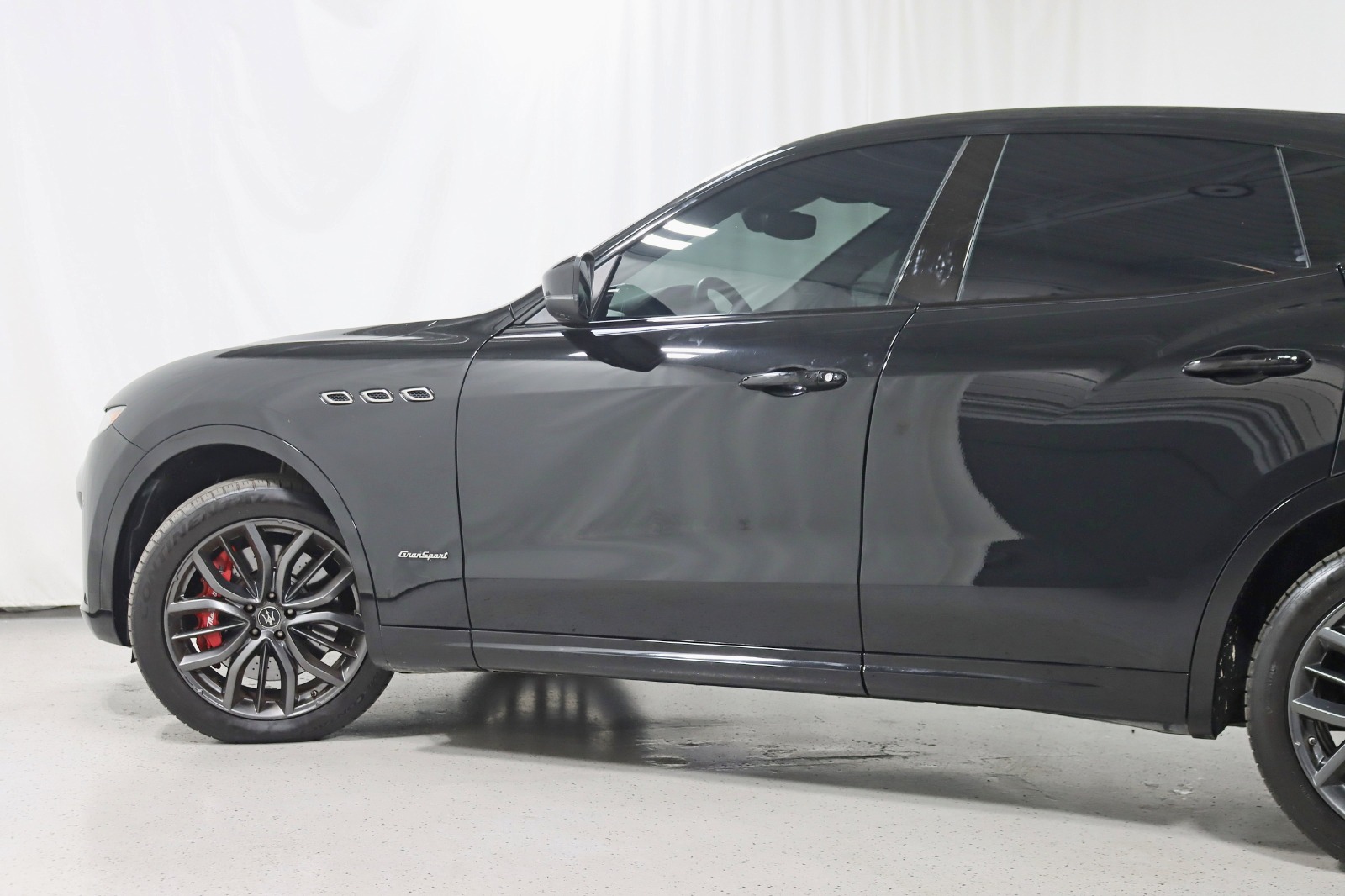 2021 MASERATI LEVANTE - Image 11