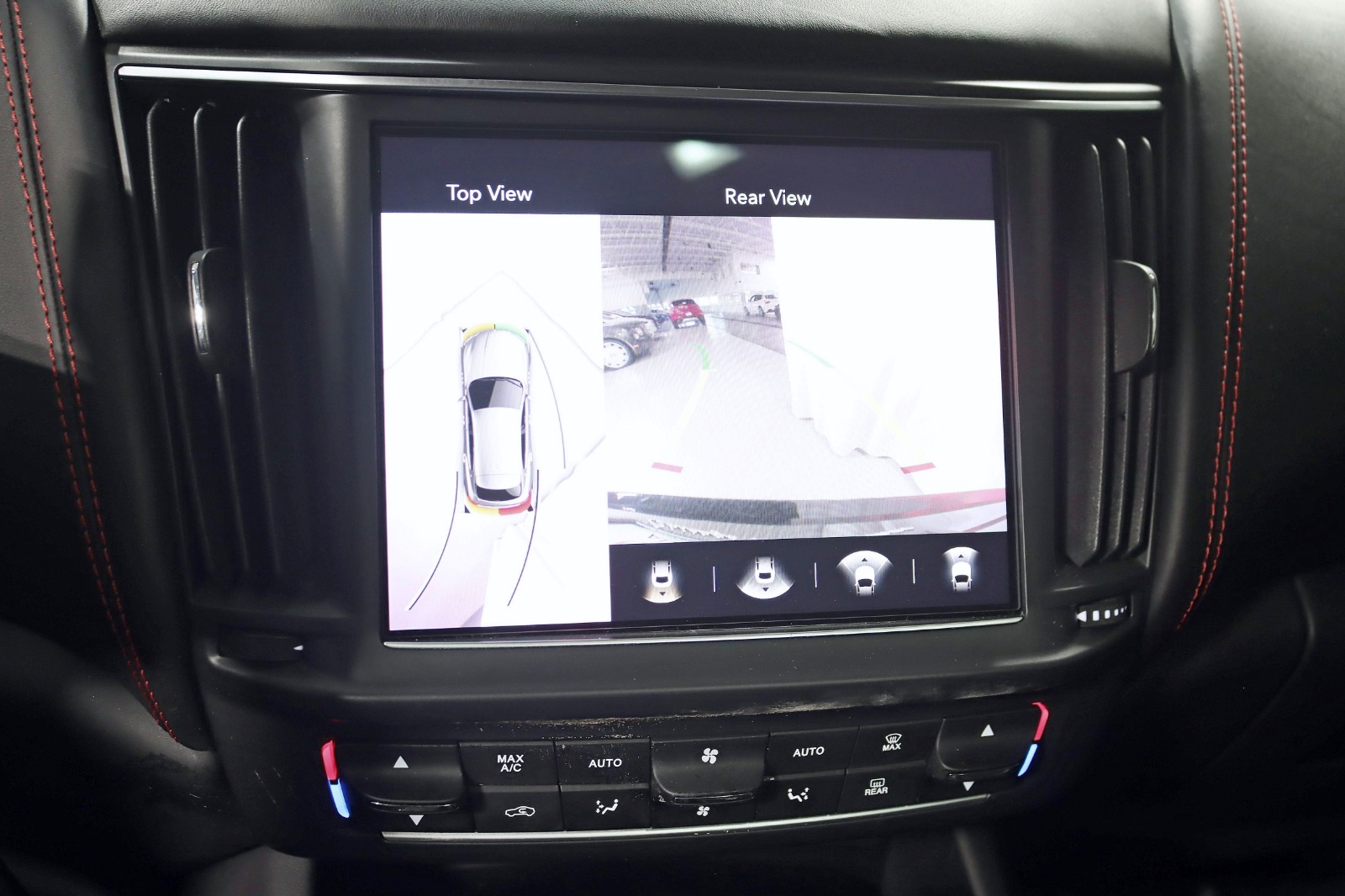 2021 MASERATI LEVANTE - Image 18