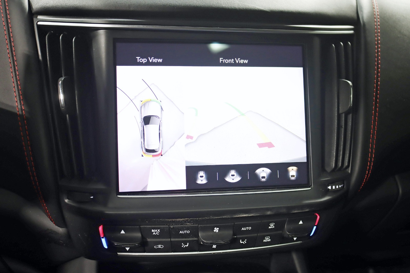 2021 MASERATI LEVANTE - Image 19