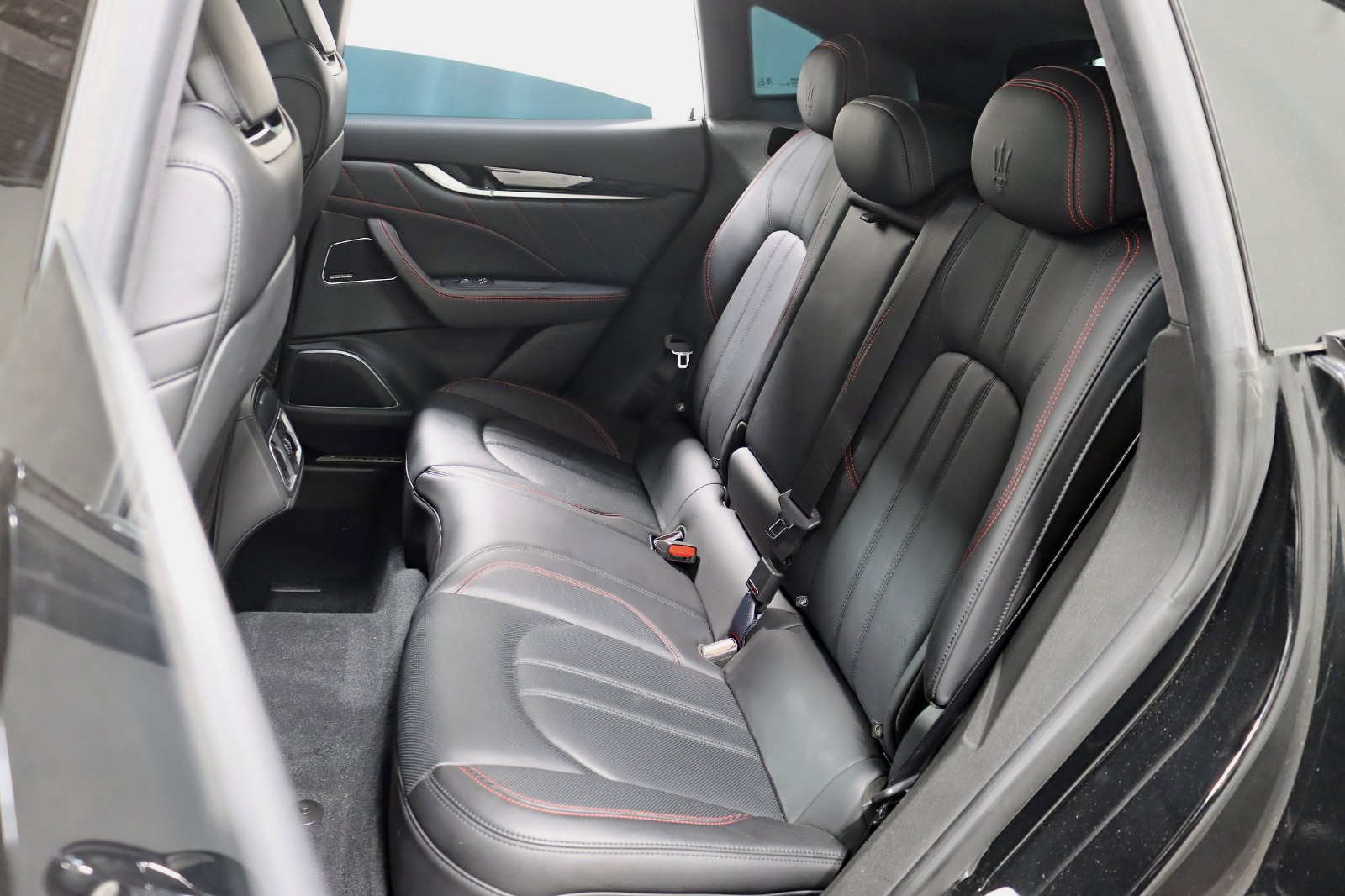 2021 MASERATI LEVANTE - Image 26