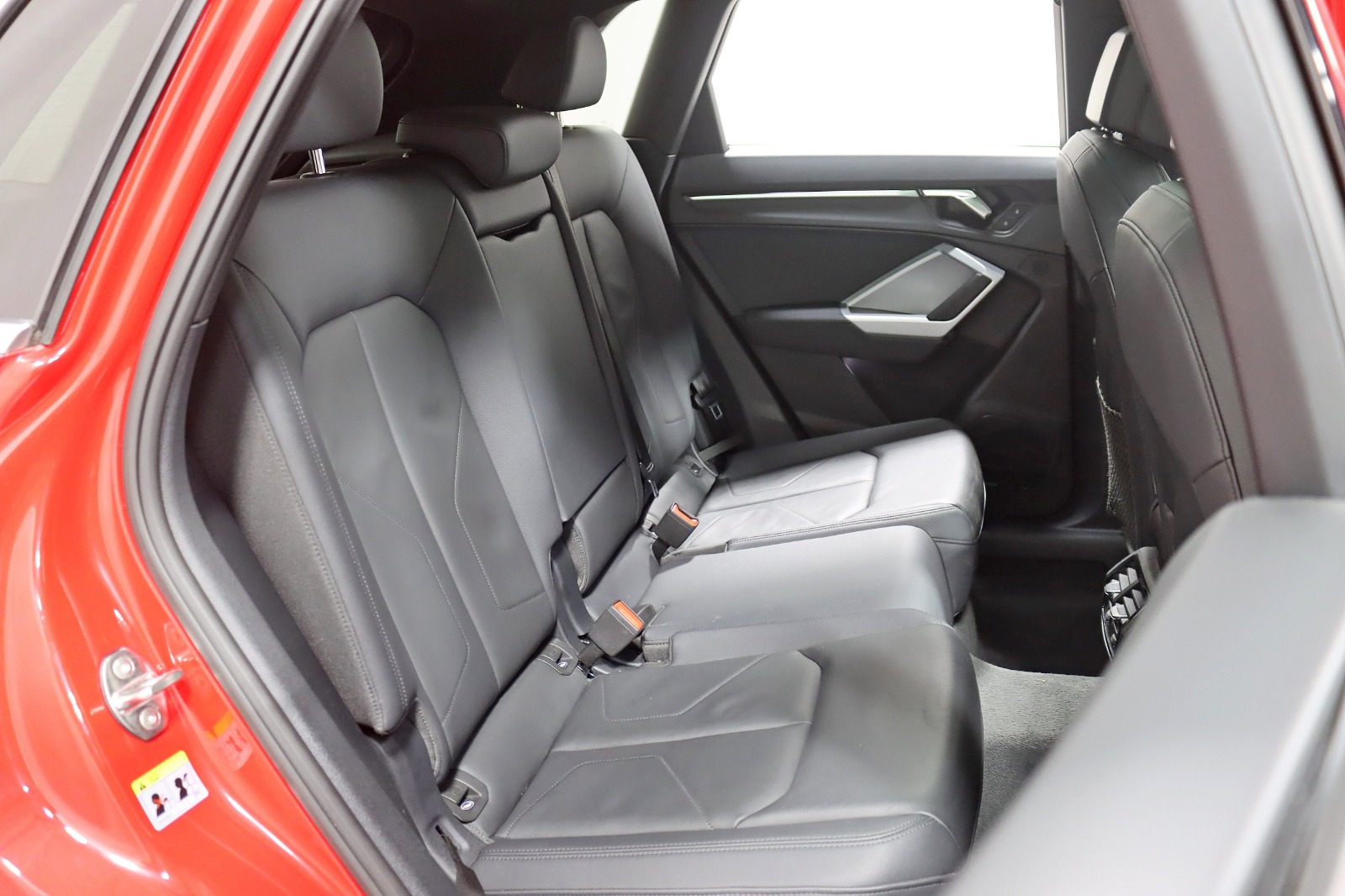 2022 AUDI Q3 - Image 31