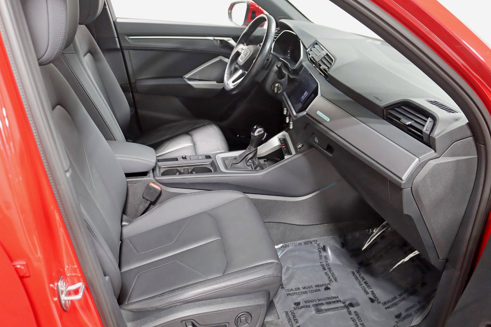 2022 AUDI Q3 - Image 33