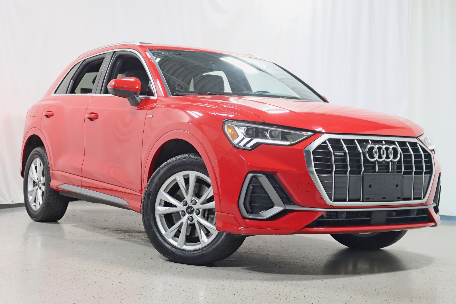 2022 AUDI Q3 - Image 8