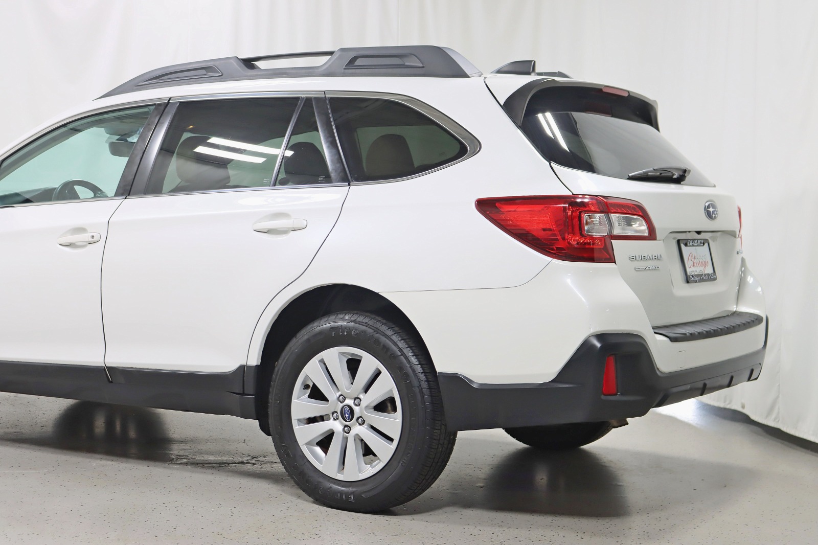2019 SUBARU OUTBACK - Image 11