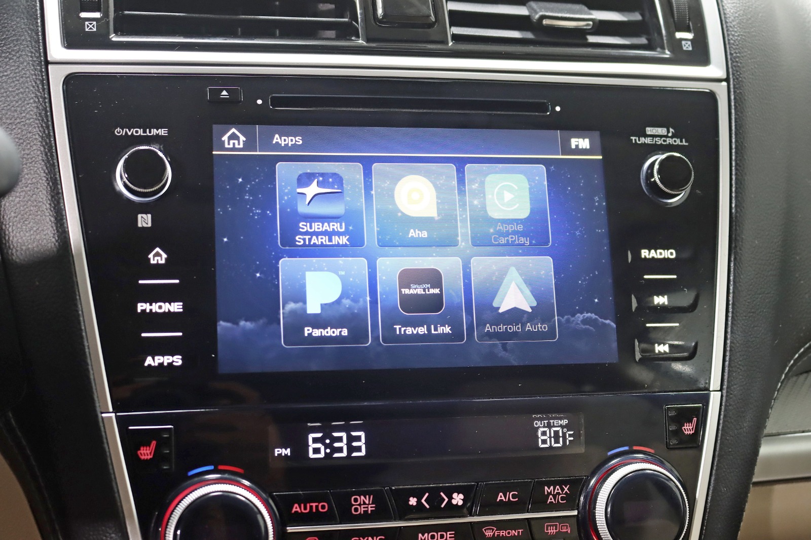 2019 SUBARU OUTBACK - Image 21