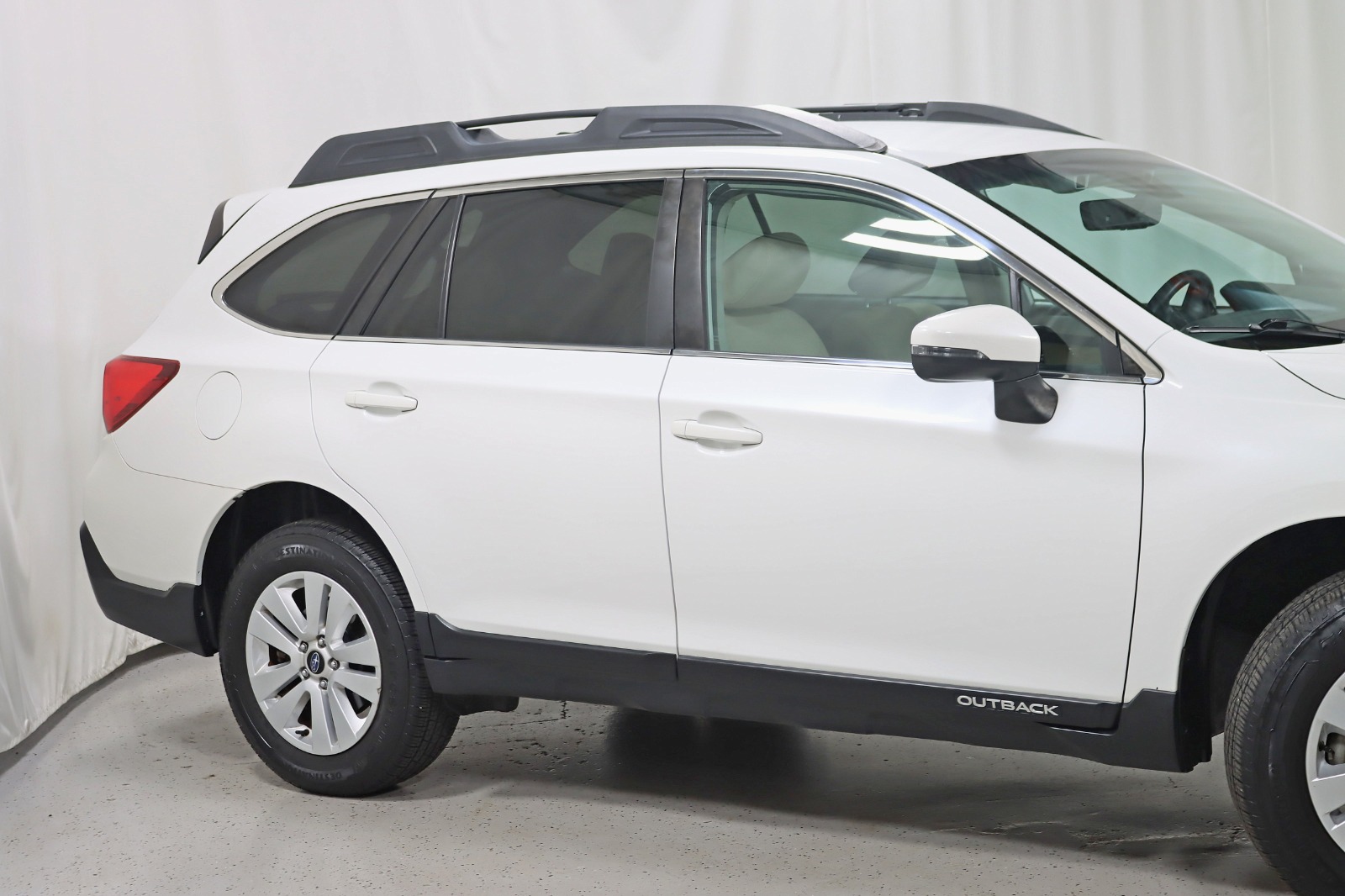 2019 SUBARU OUTBACK - Image 4