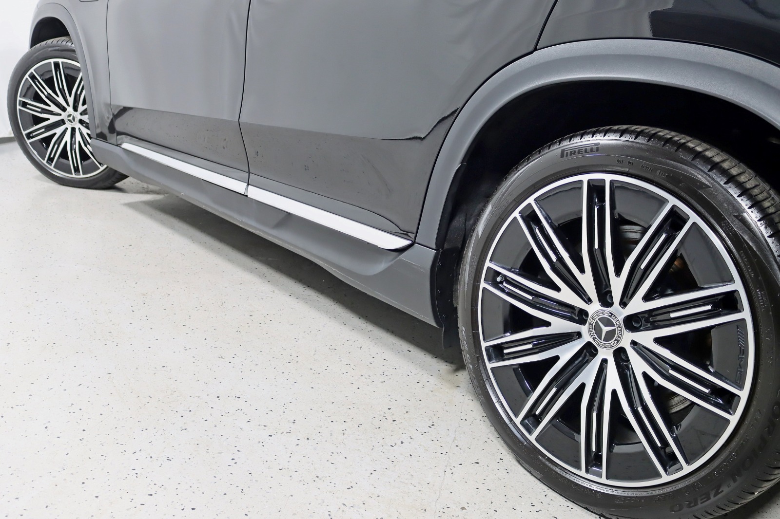 2024 MERCEDES-BENZ EQE-CLASS SUV - Image 13