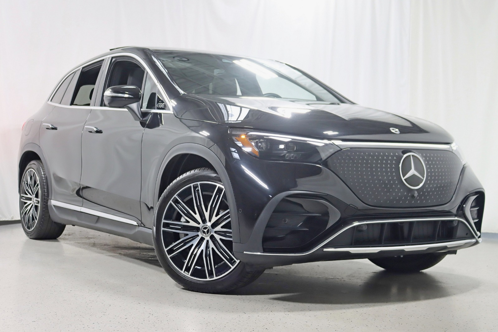 2024 MERCEDES-BENZ EQE-CLASS SUV - Image 8