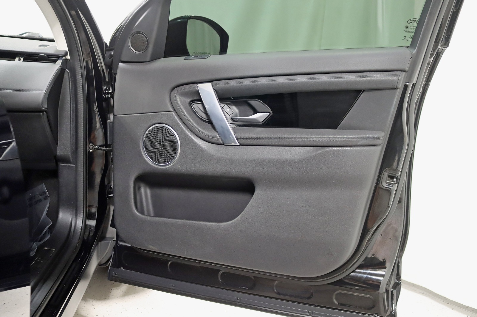 2020 LAND ROVER DISCOVERY SPORT - Image 30