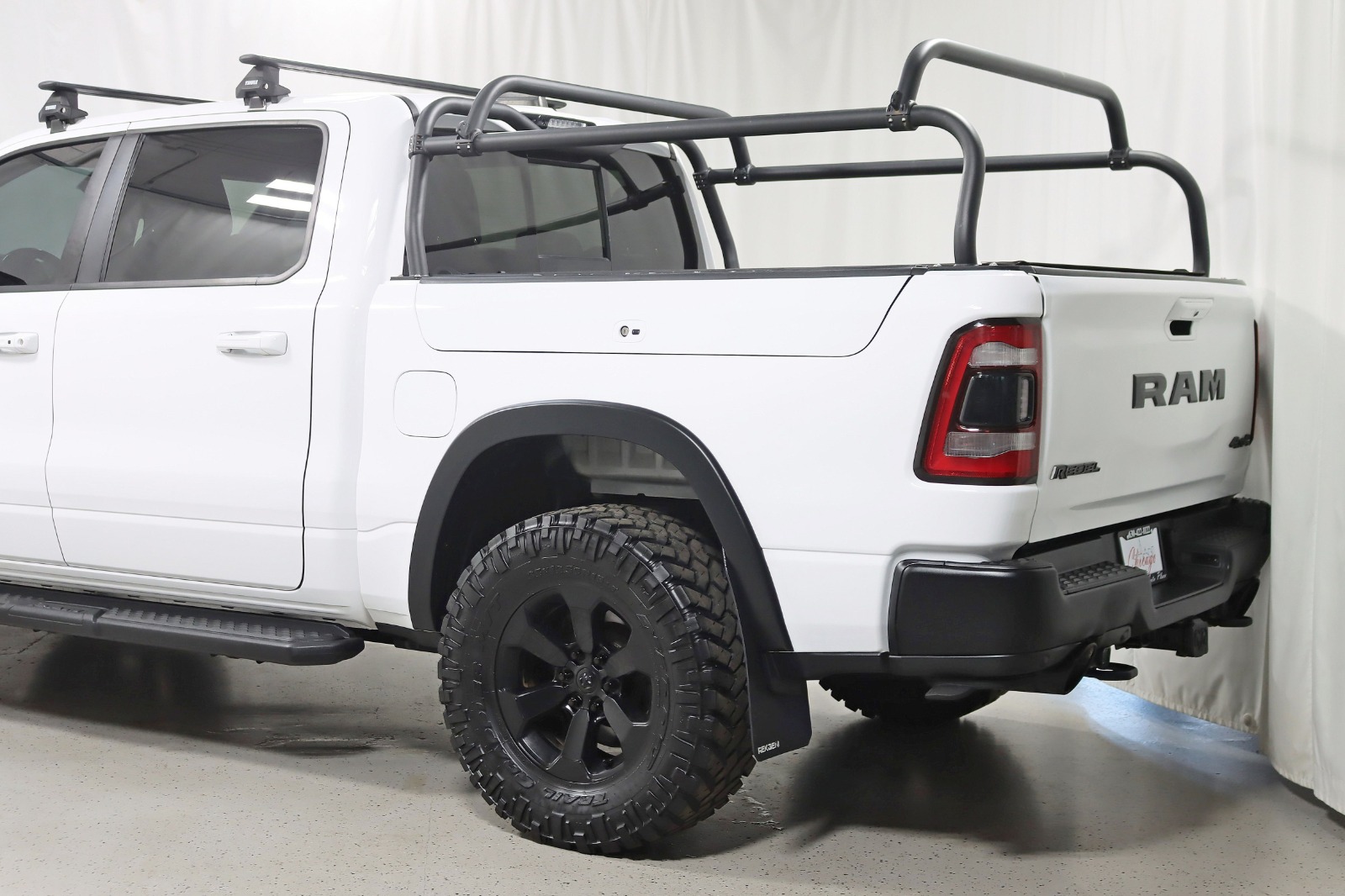 2021 RAM 1500 - Image 11