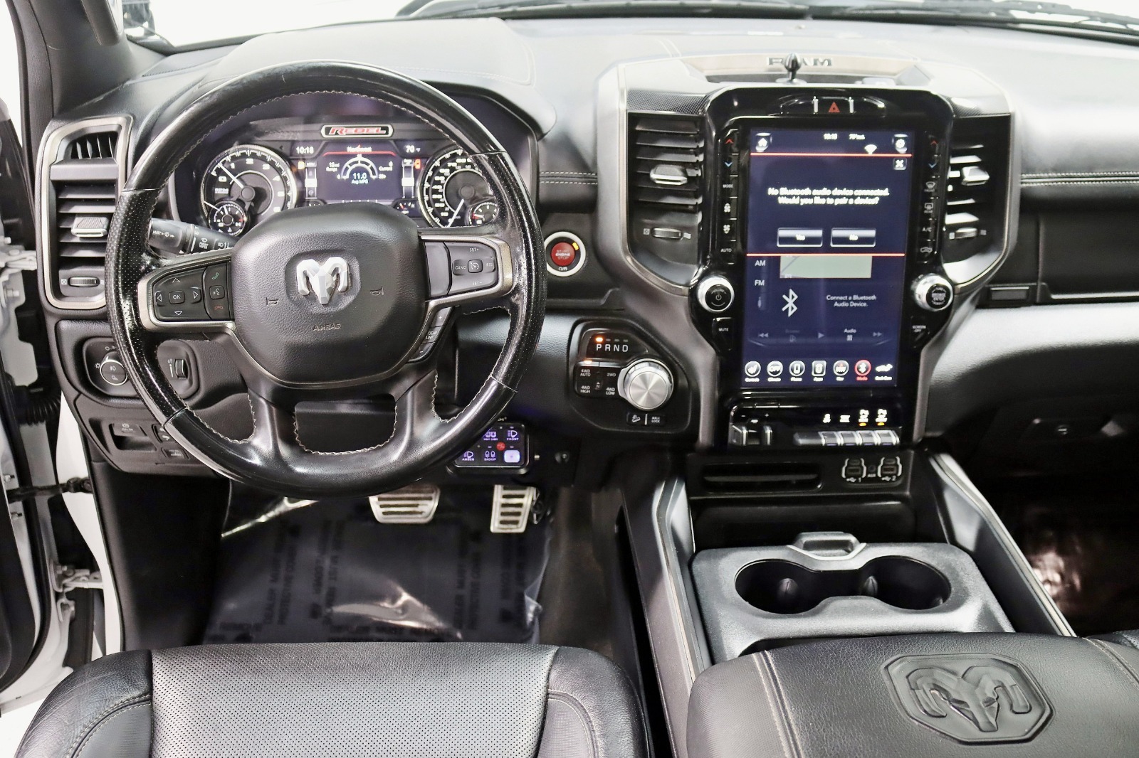 2021 RAM 1500 - Image 15