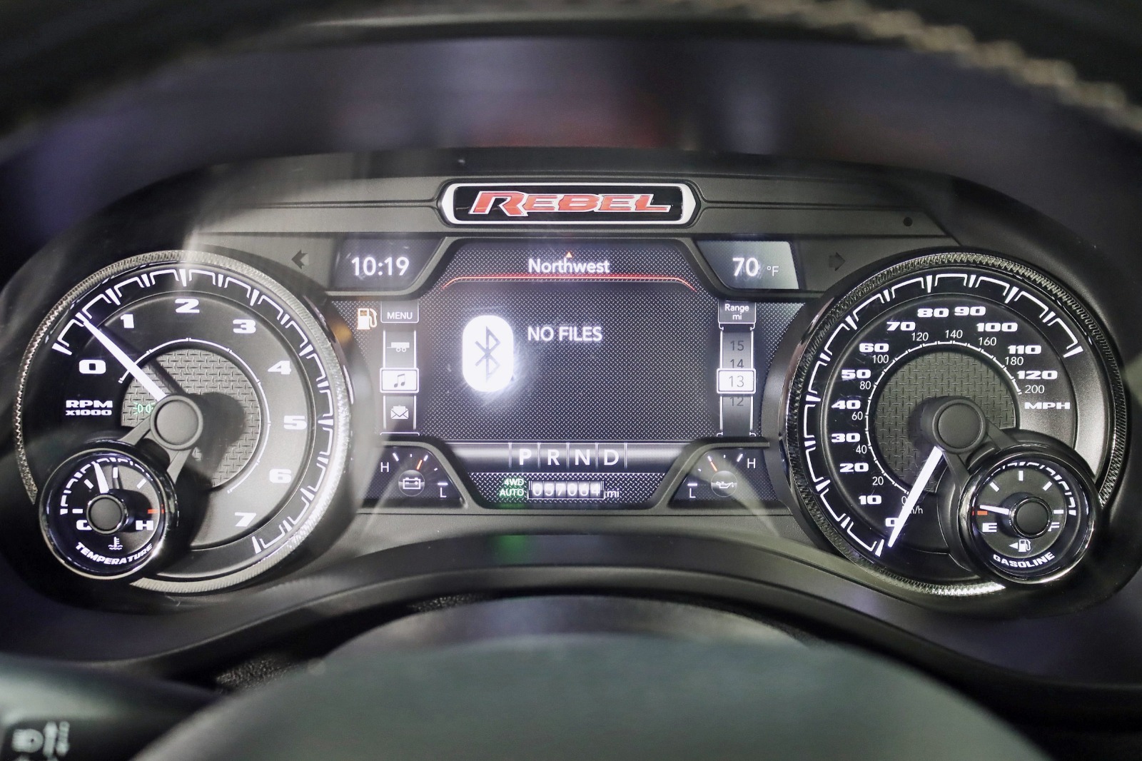 2021 RAM 1500 - Image 17